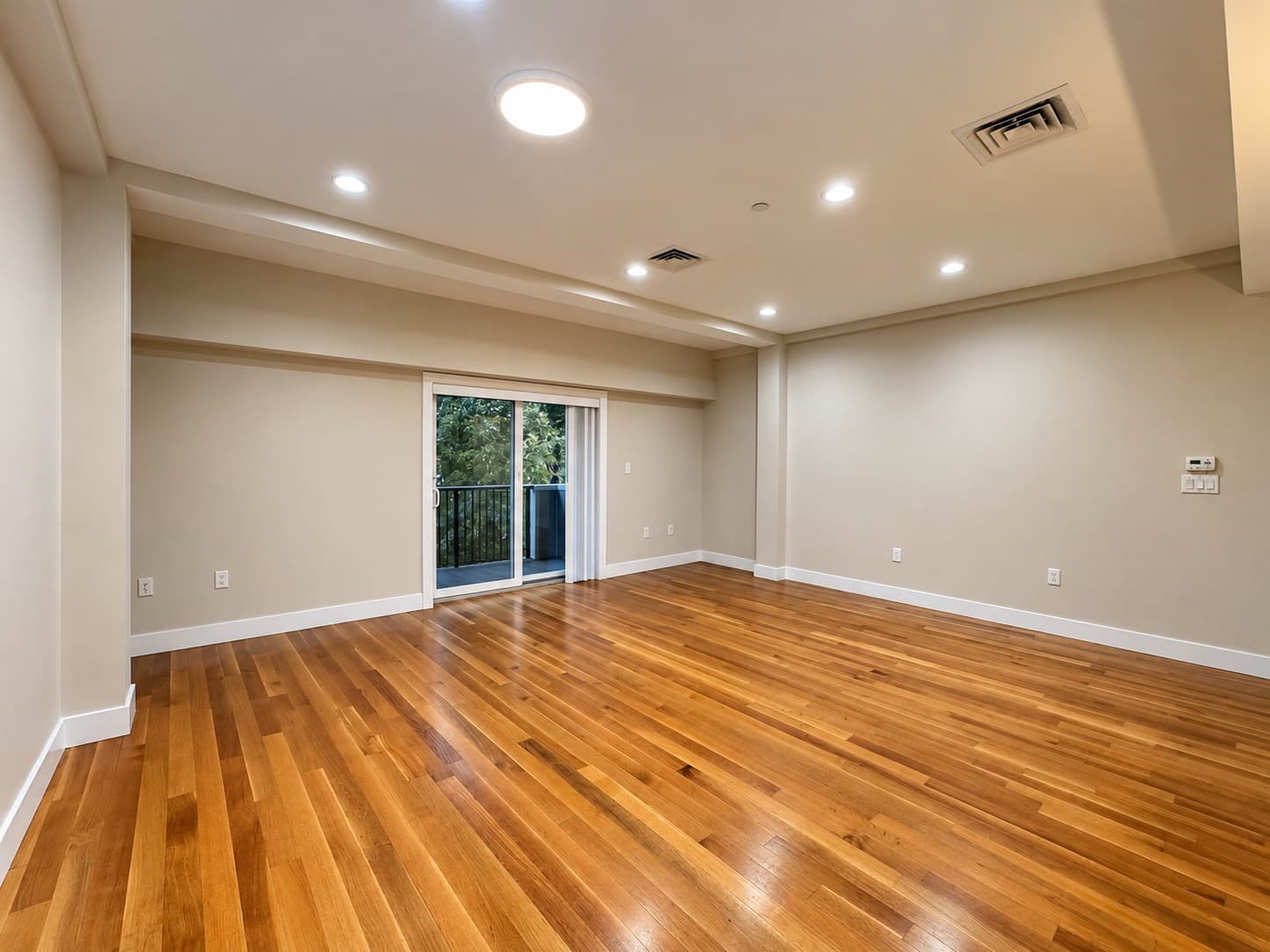Condominium at 321 Hammond Pond Pkwy # 103, Brookline MA 02467, Brookline, photo 8 of 37