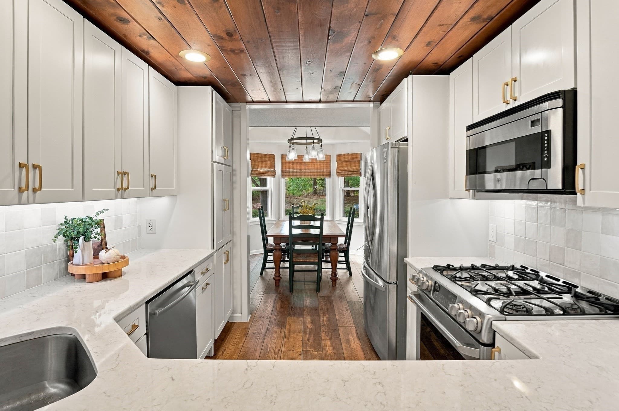 Condominium at 6 Spruce Pond Rd # 6, Franklin MA 02038, Franklin, photo 7 of 29