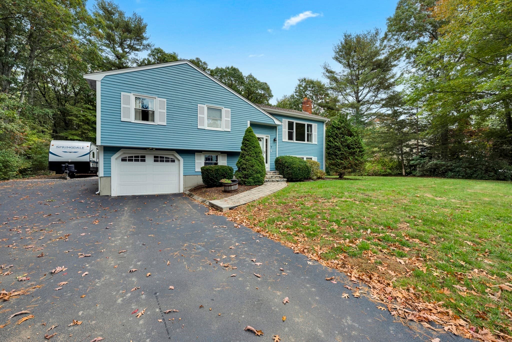Single Family Residence at 7 Garrison Dr, Plainville MA 02762, photo 30 of 39