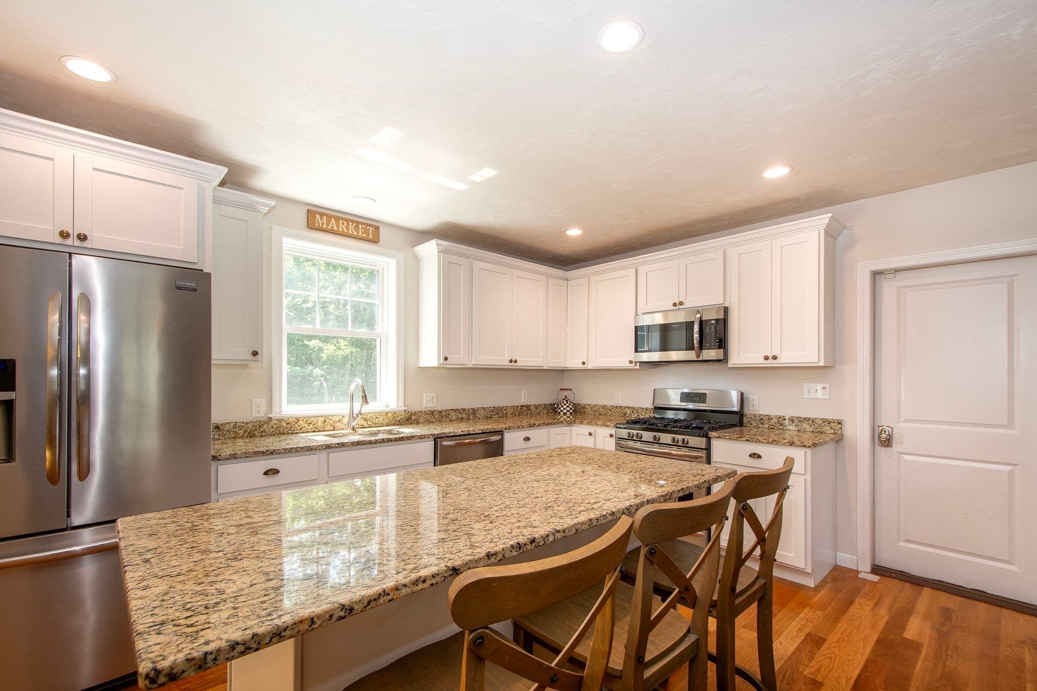 Single Family Residence at 74 Christmas Tree Lane, Kingston MA 02364, photo 9 of 42