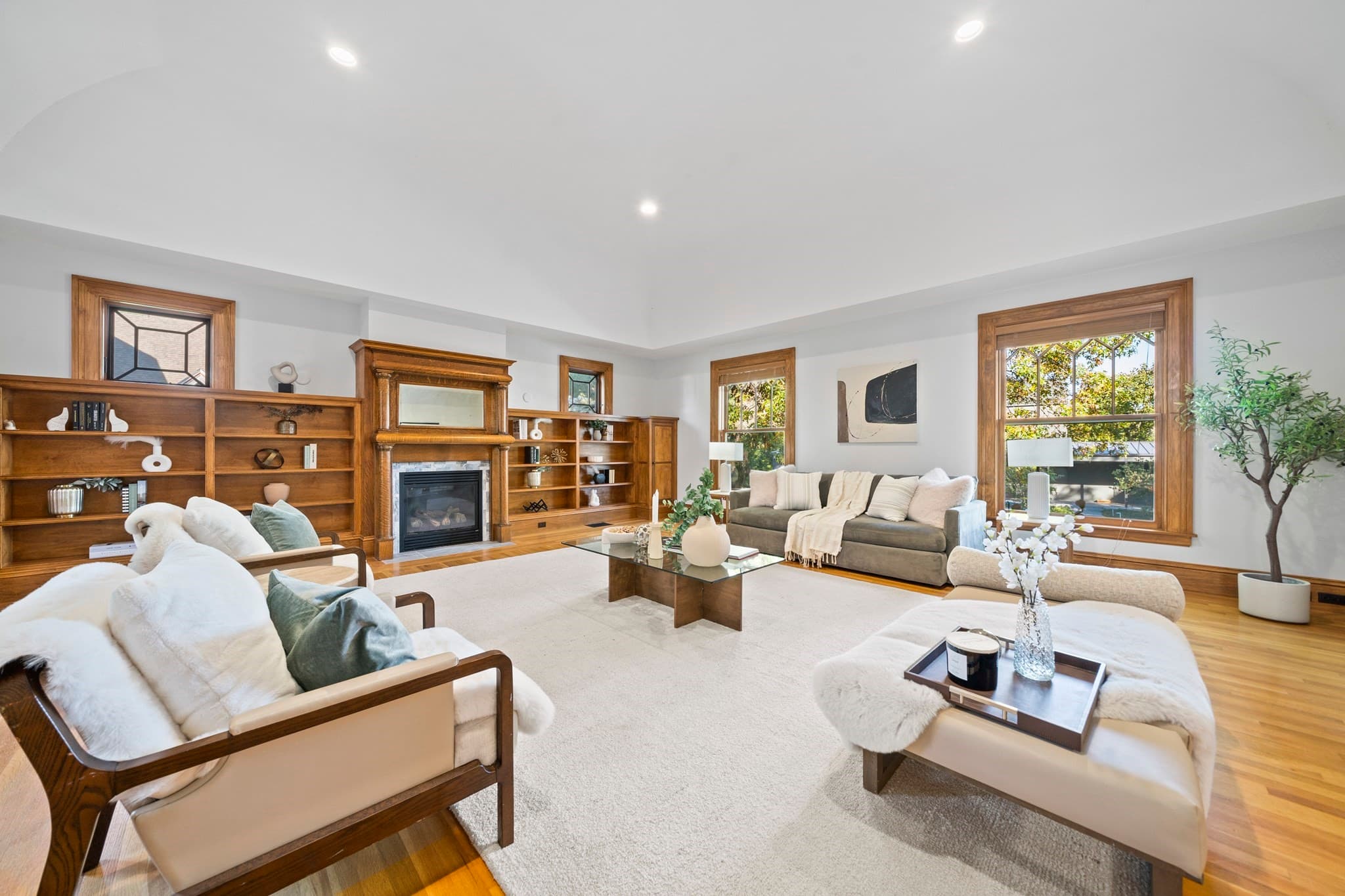 Single Family Residence at 945 Beacon Street, Newton MA 02459, Newton, photo 10 of 42