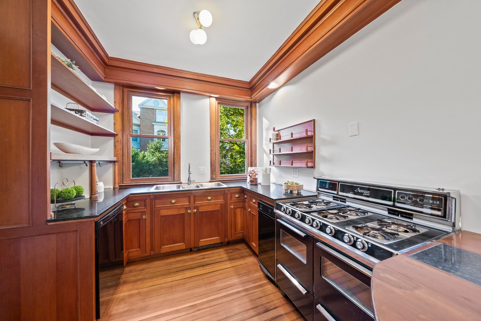 Single Family Residence at 945 Beacon Street, Newton MA 02459, Newton, photo 18 of 42