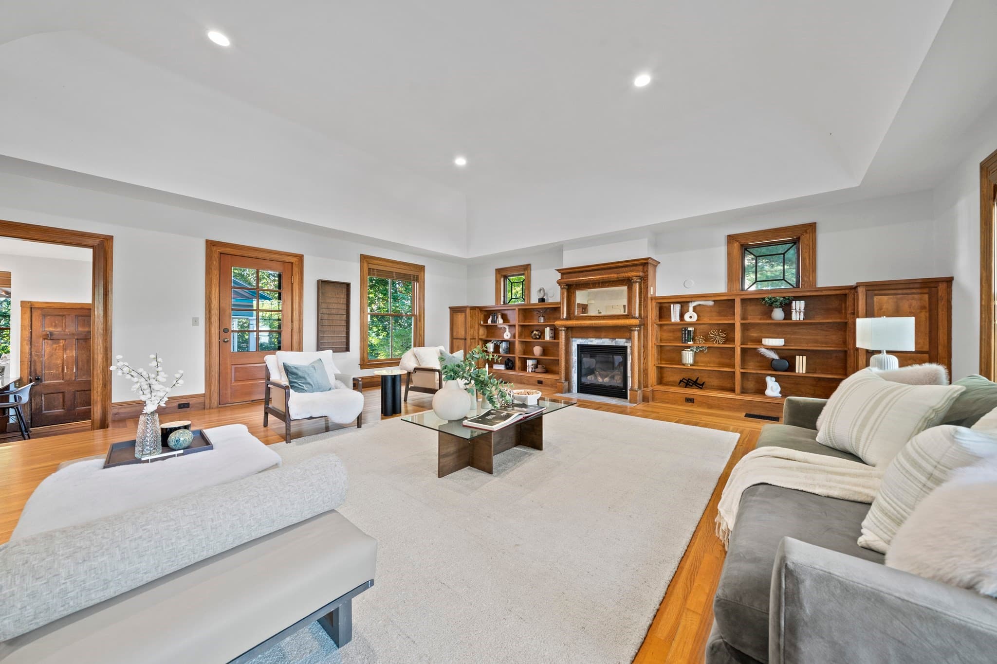 Single Family Residence at 945 Beacon Street, Newton MA 02459, Newton, photo 11 of 42