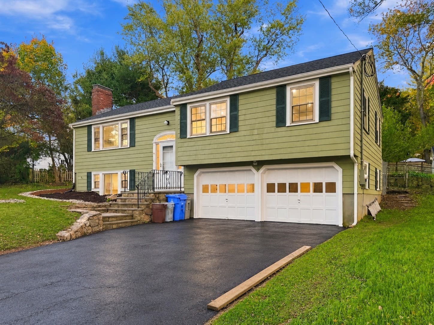 16 Roy Ave, Holliston MA 01746