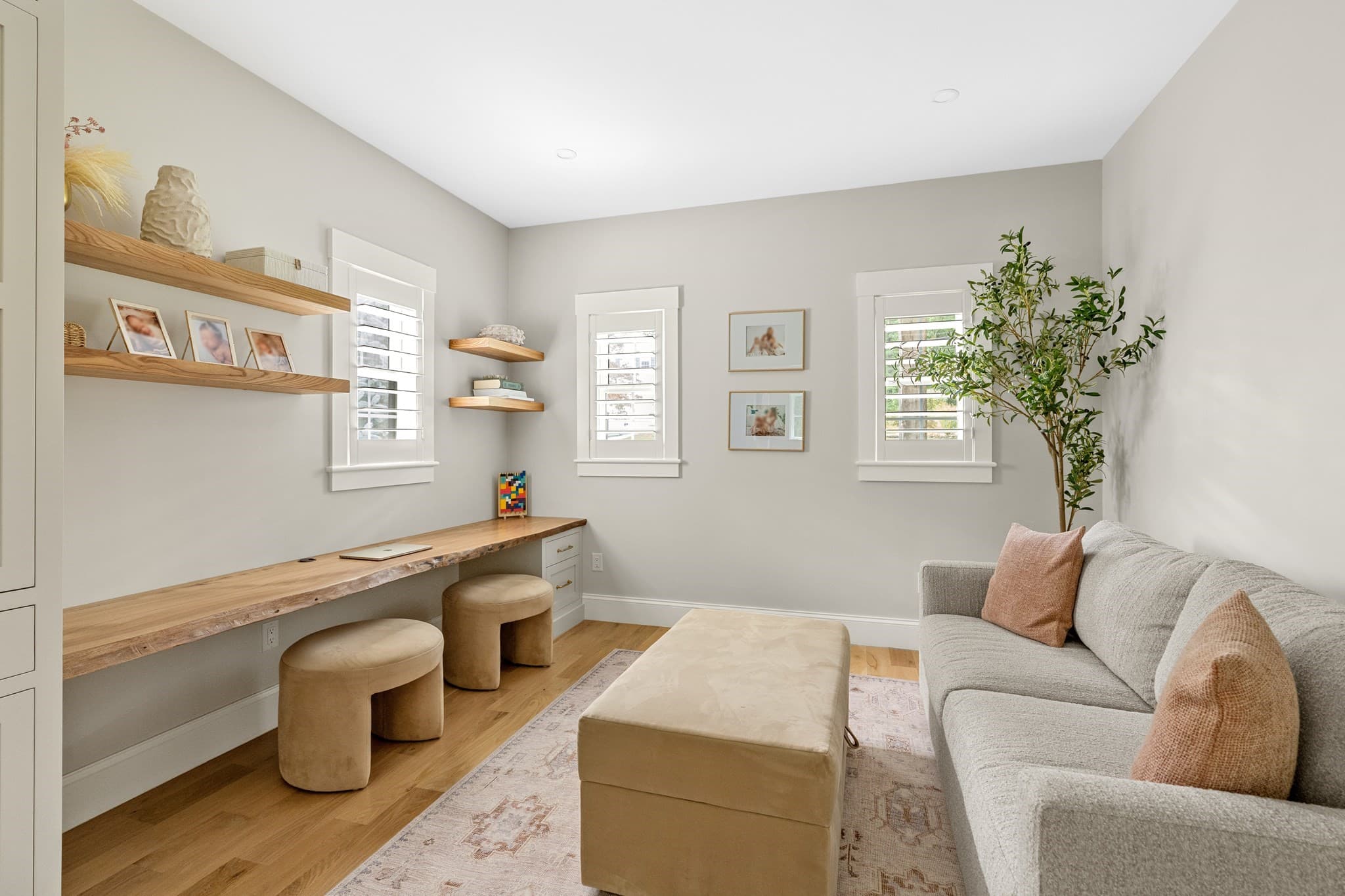 Single Family Residence at 9 Pioneer Rd, Hingham MA 02043, Hingham, photo 12 of 26