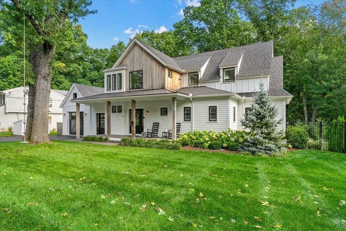 Single Family Residence at 9 Pioneer Rd, Hingham MA 02043, Hingham, photo 26 of 26