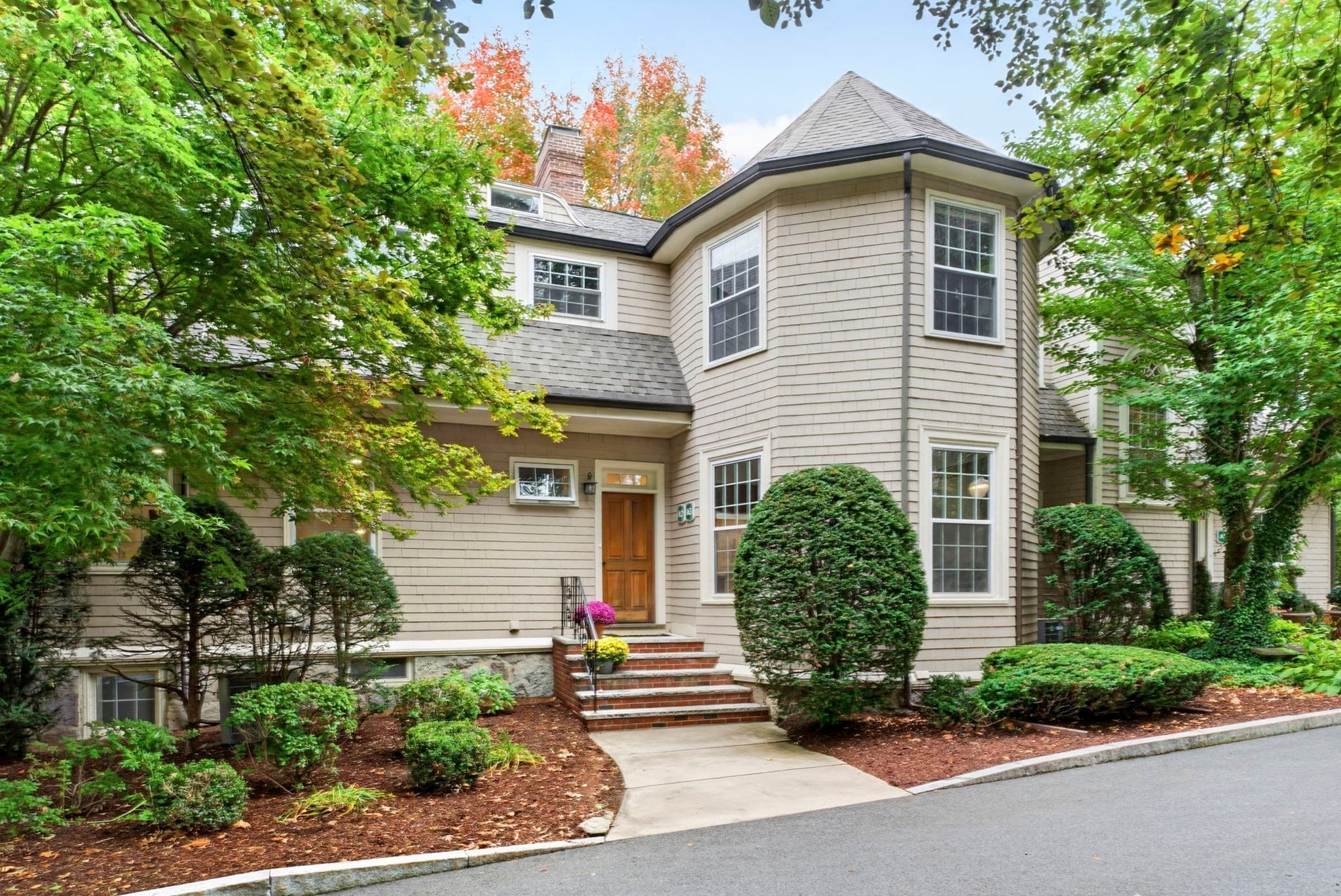 333 Brush Hill Rd # A2, Milton MA 02186