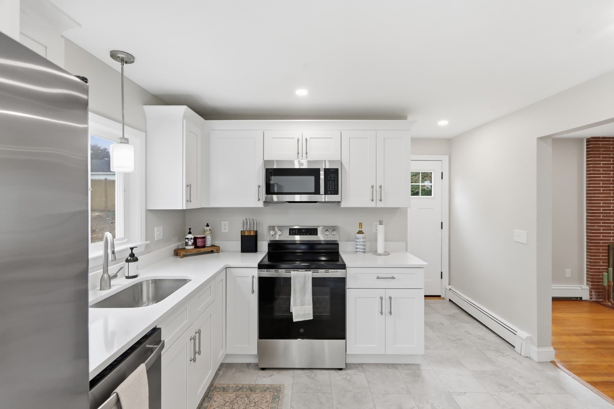 Single Family Residence at 19 John J Swanzey, North Attleboro MA 02763, photo 17 of 36