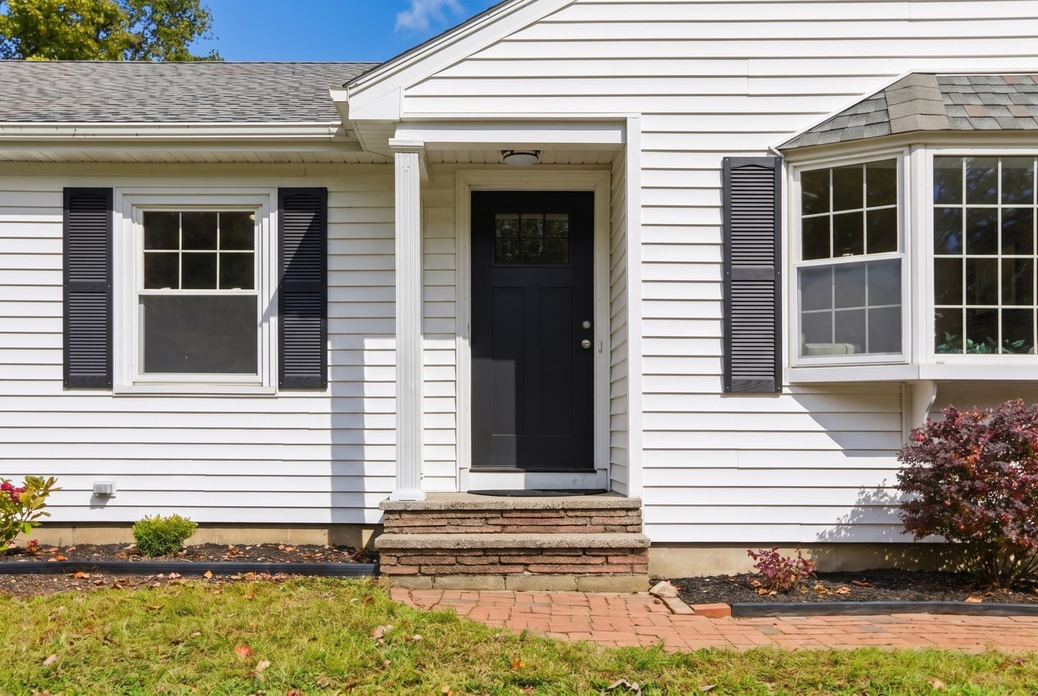 Single Family Residence at 19 John J Swanzey, North Attleboro MA 02763, photo 4 of 36