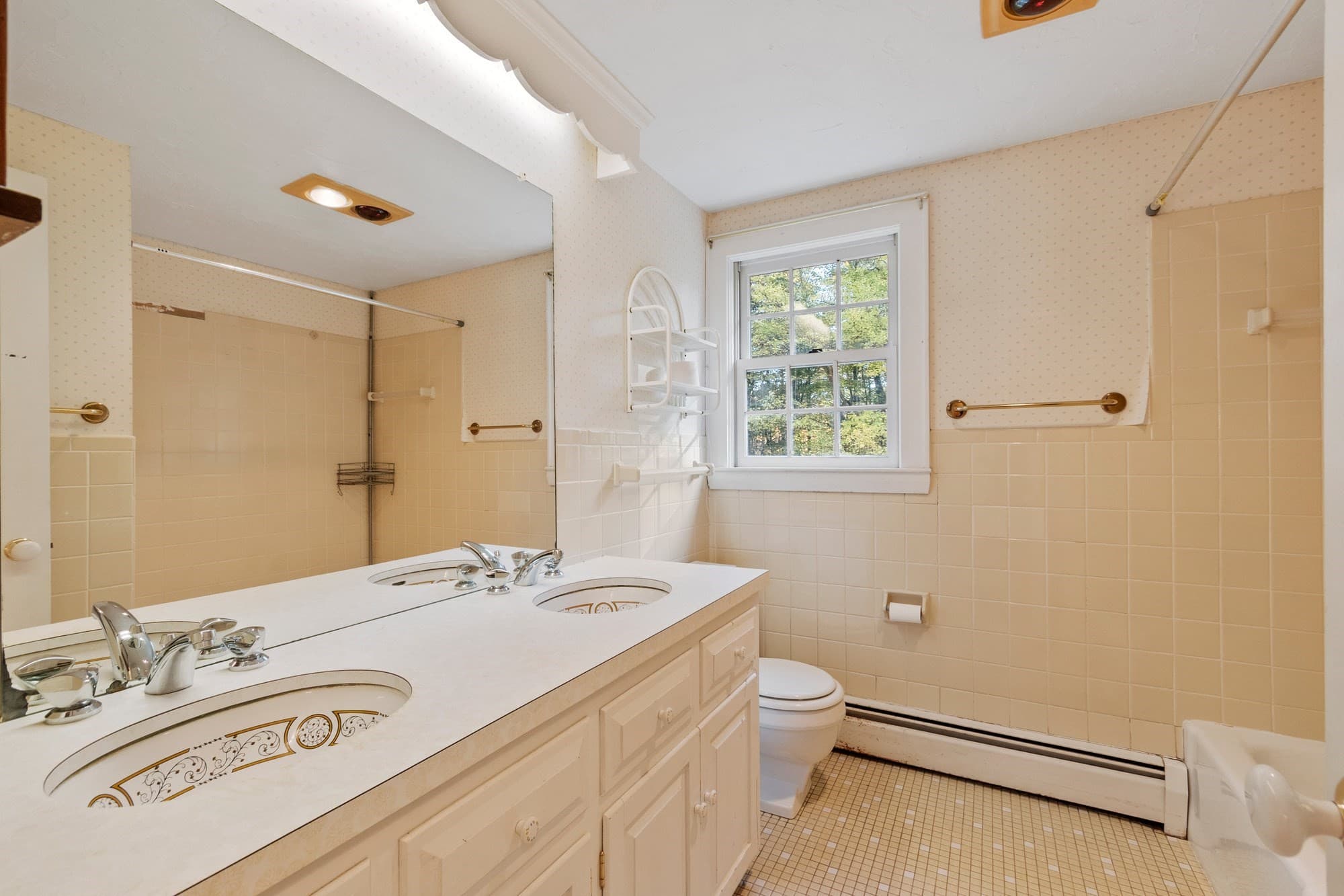Single Family Residence at 153 W Bare Hill Rd, Harvard MA 01451, Harvard, photo 37 of 39