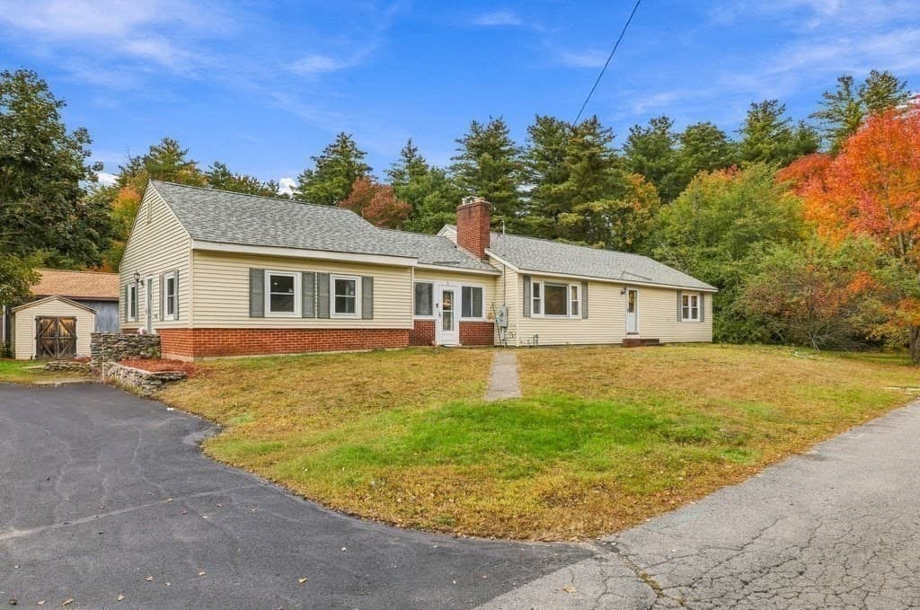 Business Opportunity at 6 Oakhurst Street, Ayer MA 01432, photo 9 of 38