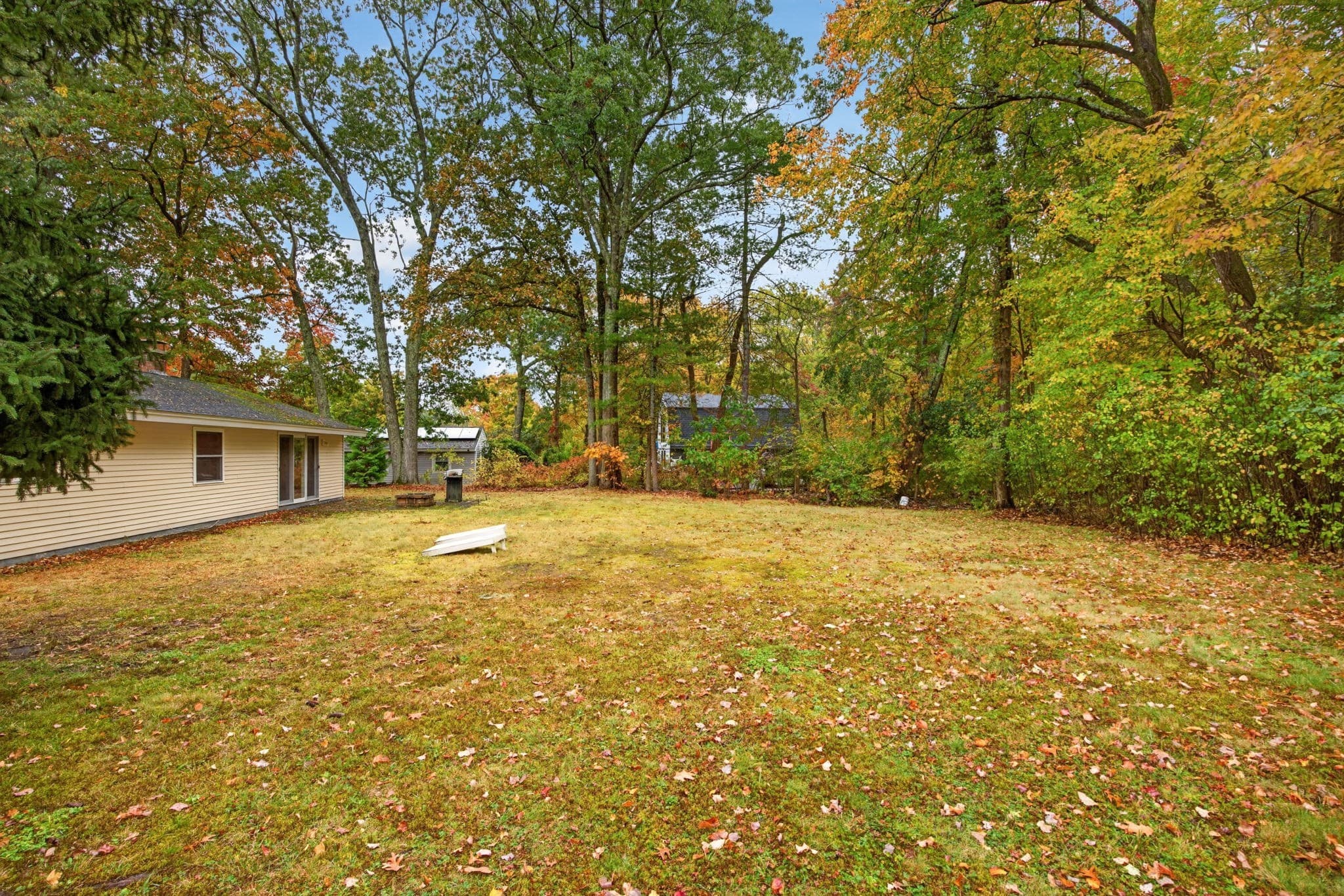 Single Family Residence at 24 Raleigh Road, Framingham MA 01701, Framingham, photo 3 of 35