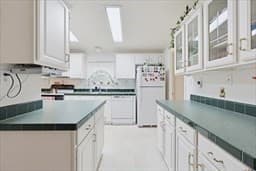 Mobile Home at 34 Deer Run, Brookfield MA 01506, Brookfield, photo 4 of 32