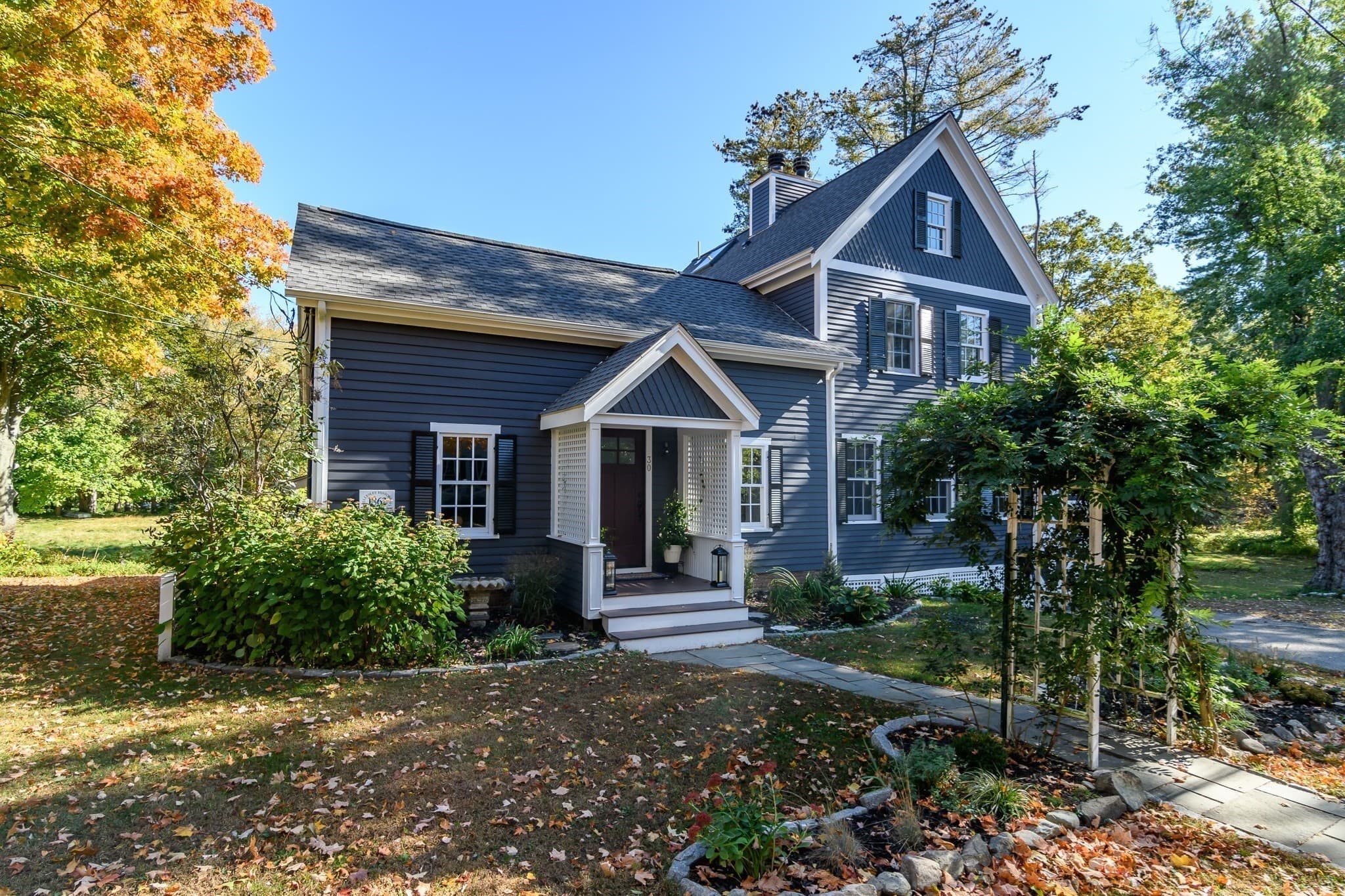 Single Family Residence at 30 S River St, Wellesley MA 02482, photo 2 of 30