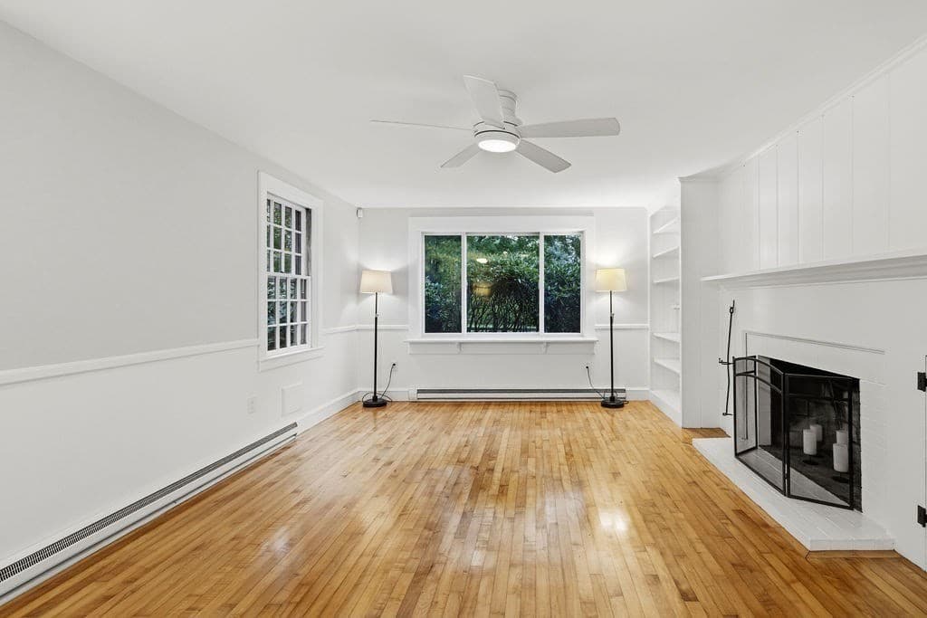 Single Family Residence at 31 Wheaton Ave, Rehoboth MA 02769, Rehoboth, photo 7 of 39