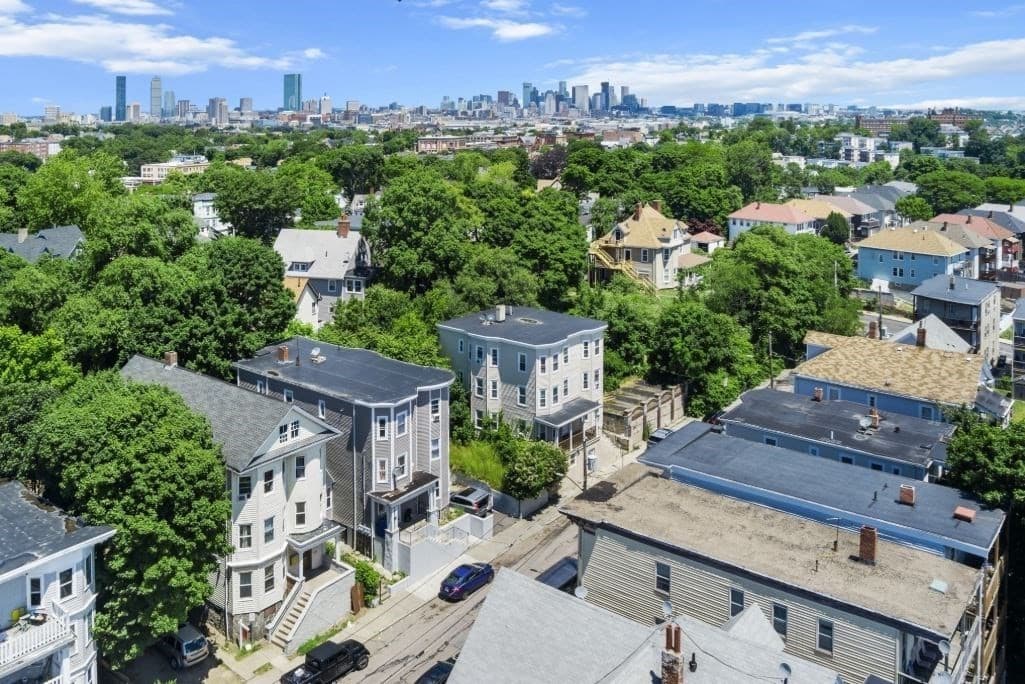 3 Family at 25 Barry Street, Boston MA 02125, Boston, photo 12 of 18