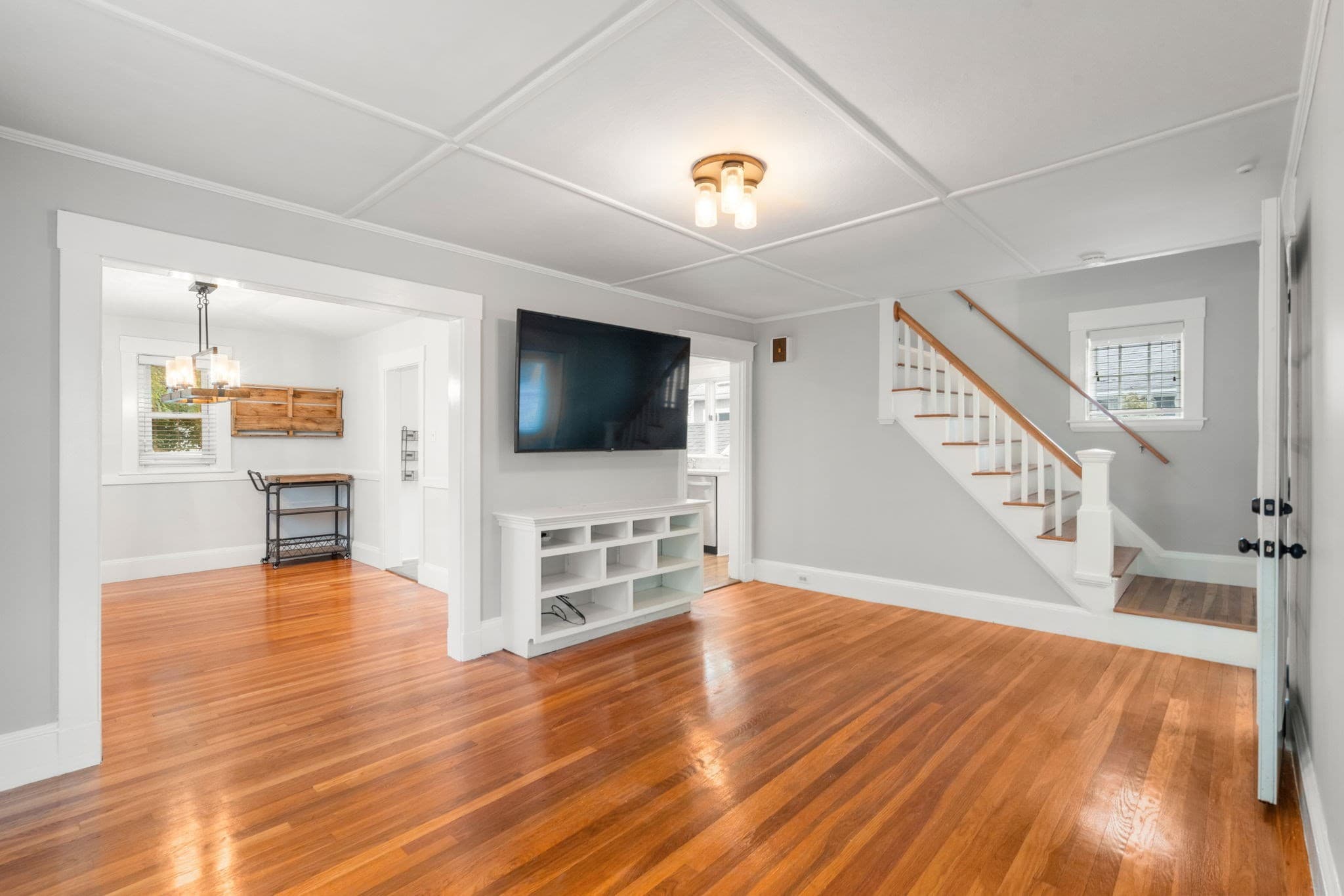 Single Family Residence at 63 Willow Ave, Quincy MA 02170, Quincy, photo 3 of 33
