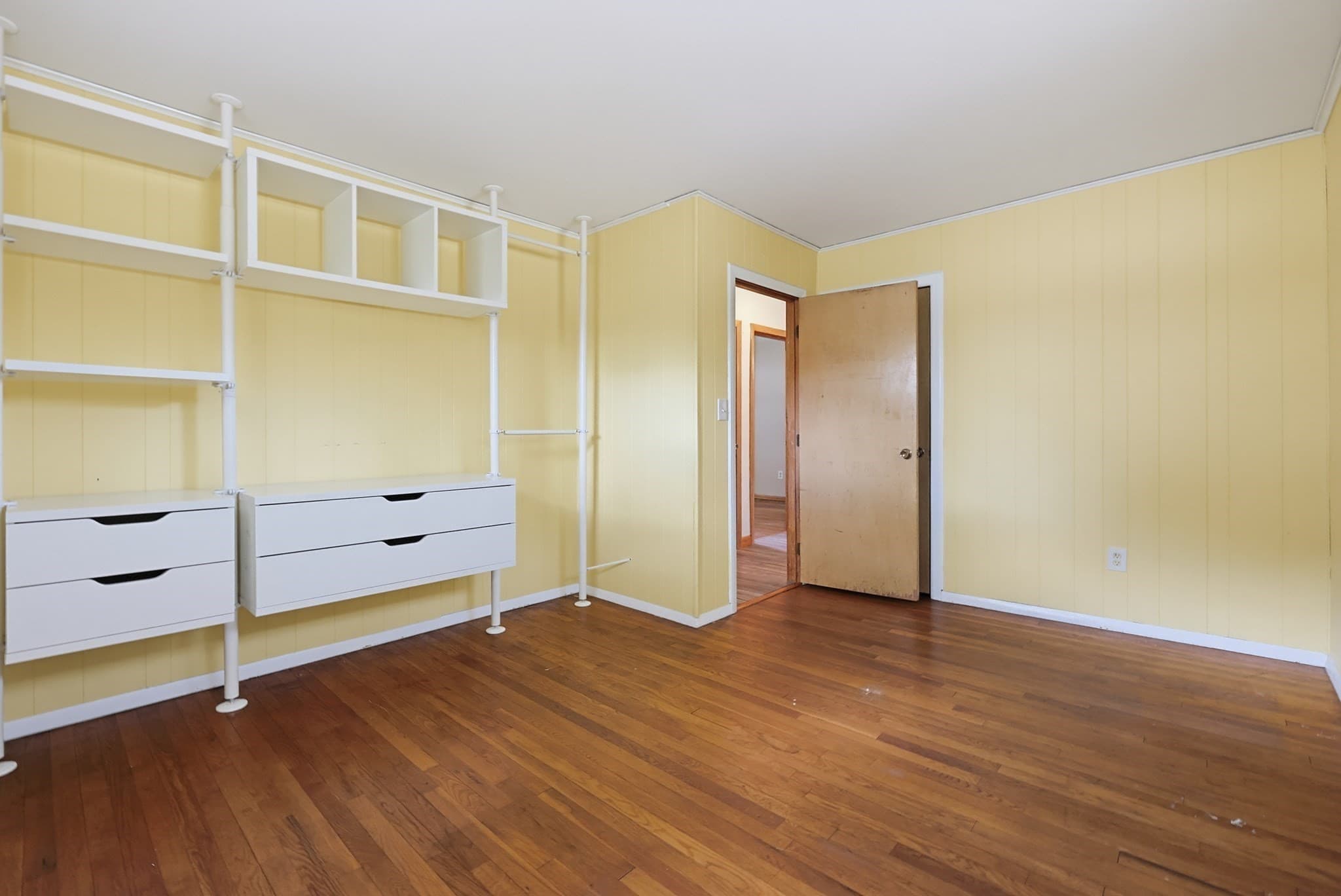 Single Family Residence at 51 Robin Lane, Somerset MA 02726, photo 23 of 41