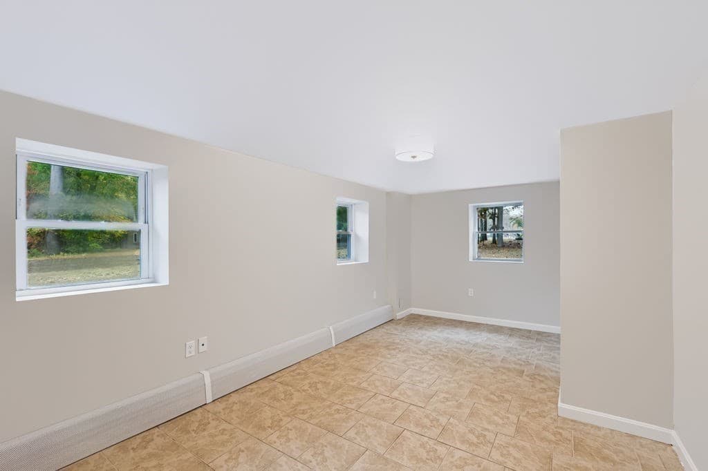 Single Family Residence at 7 Bayberry Lane, Salisbury MA 01952, photo 32 of 42