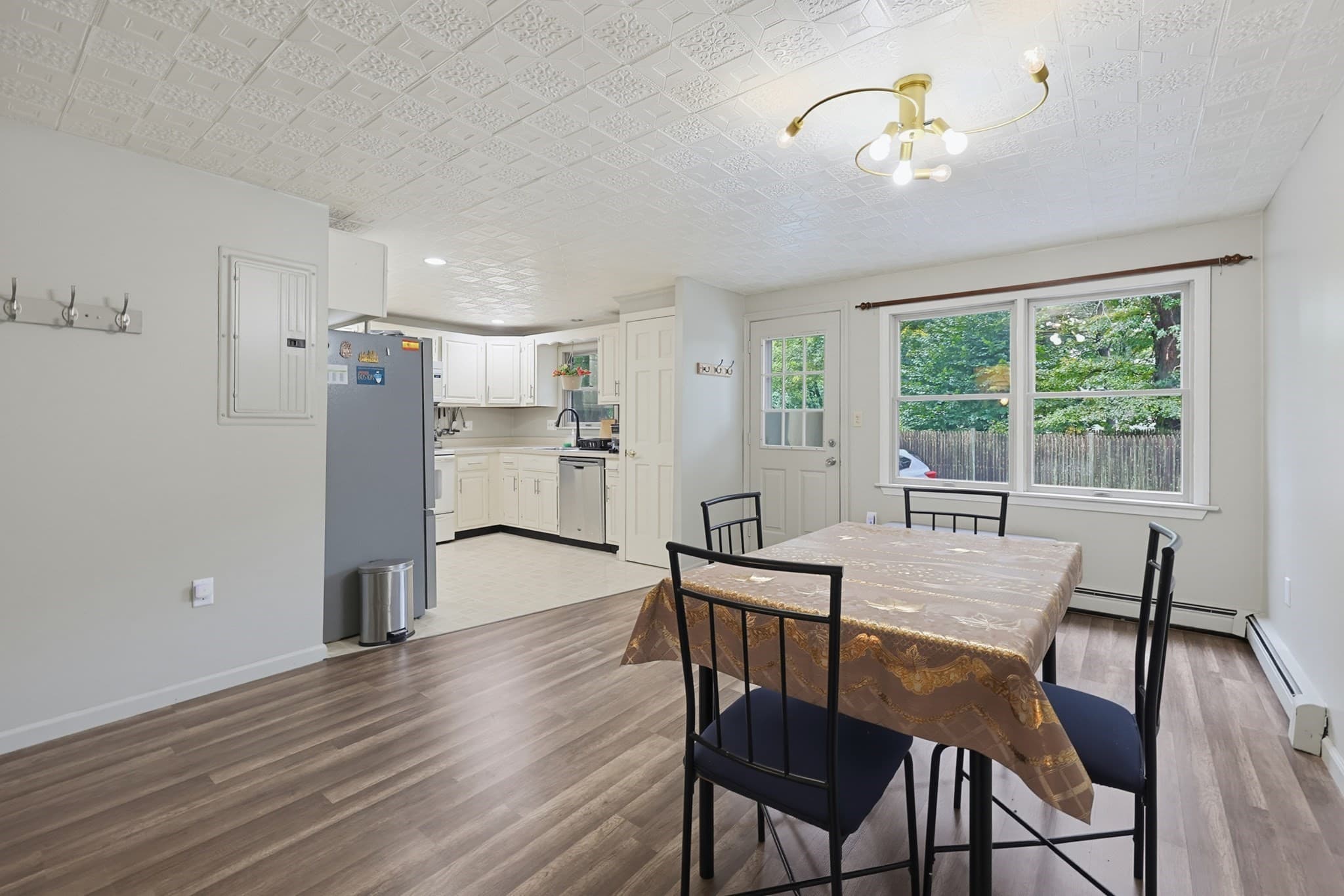 Condominium at 14 Anderson Way # 14, Malden MA 02148, Malden, photo 12 of 41