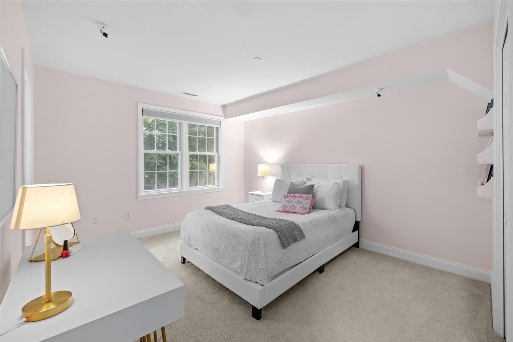 Condominium at 67 N Quinsigamond Ave # 21, Shrewsbury MA 01545, Shrewsbury, photo 13 of 38