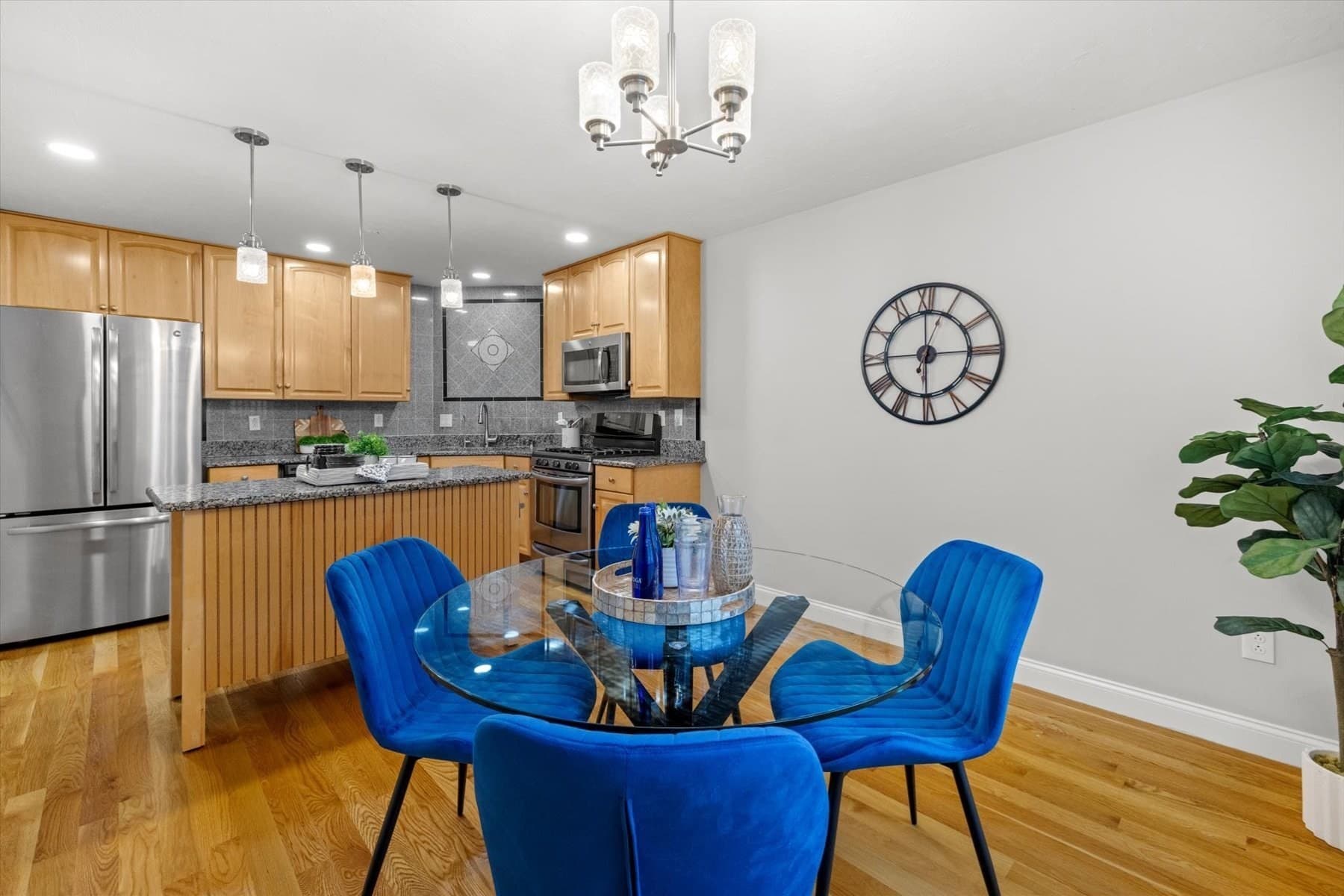 Condominium at 67 N Quinsigamond Ave # 21, Shrewsbury MA 01545, Shrewsbury, photo 11 of 38