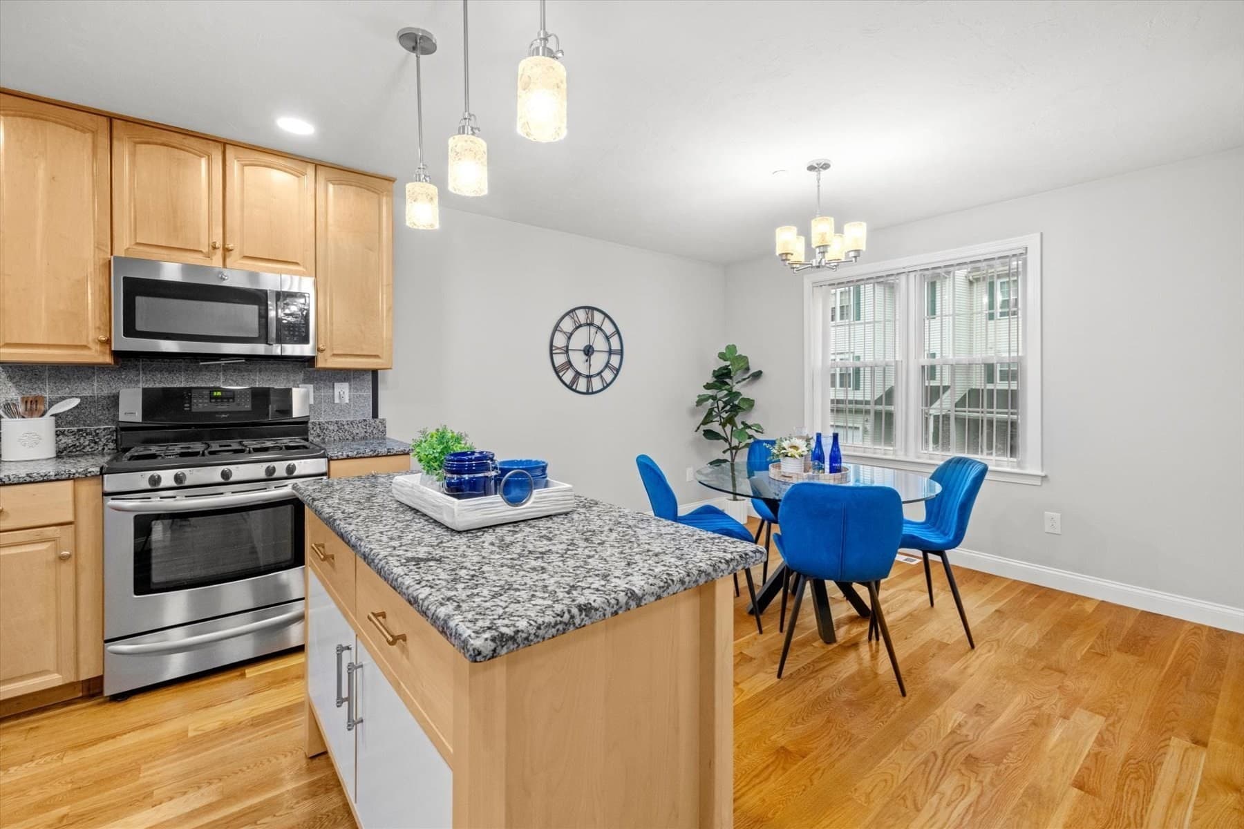 Condominium at 67 N Quinsigamond Ave # 21, Shrewsbury MA 01545, Shrewsbury, photo 8 of 38