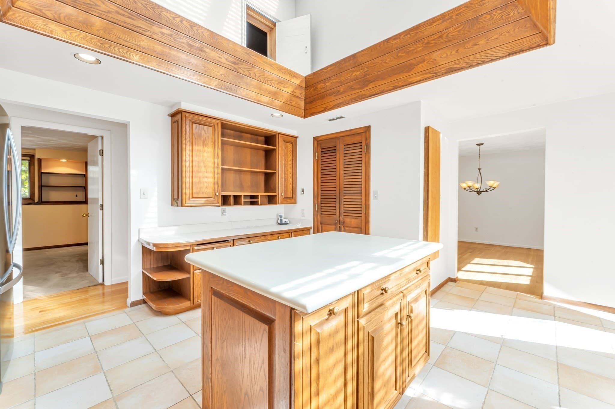 Single Family Residence at 77 Woodward Ln, Boxborough MA 01719, photo 10 of 41