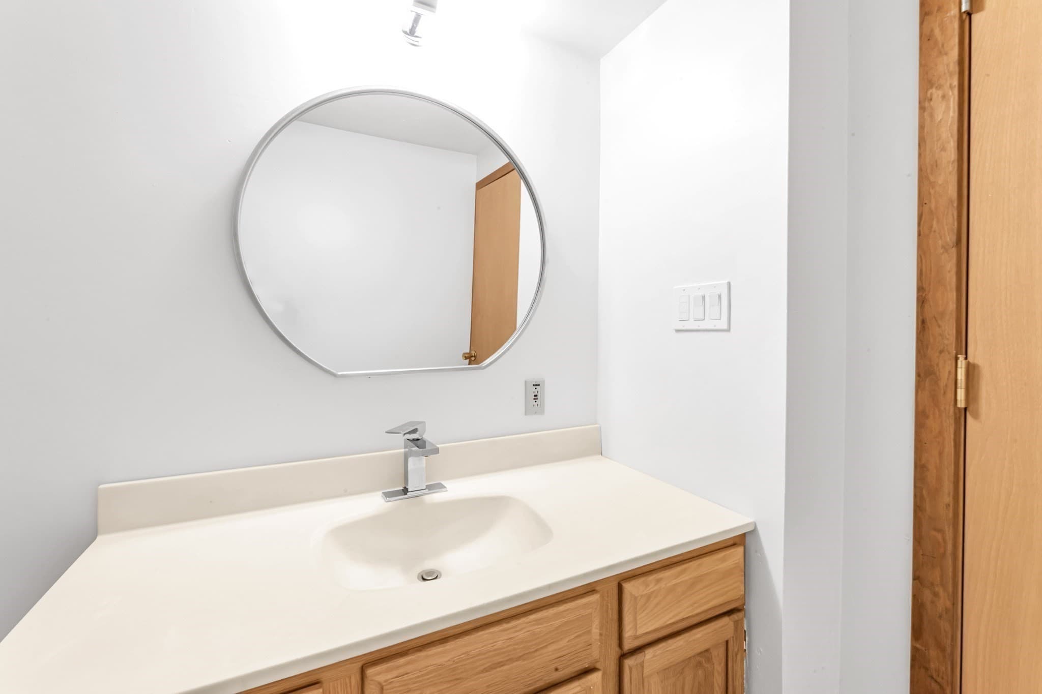 Single Family Residence at 77 Woodward Ln, Boxborough MA 01719, photo 31 of 41