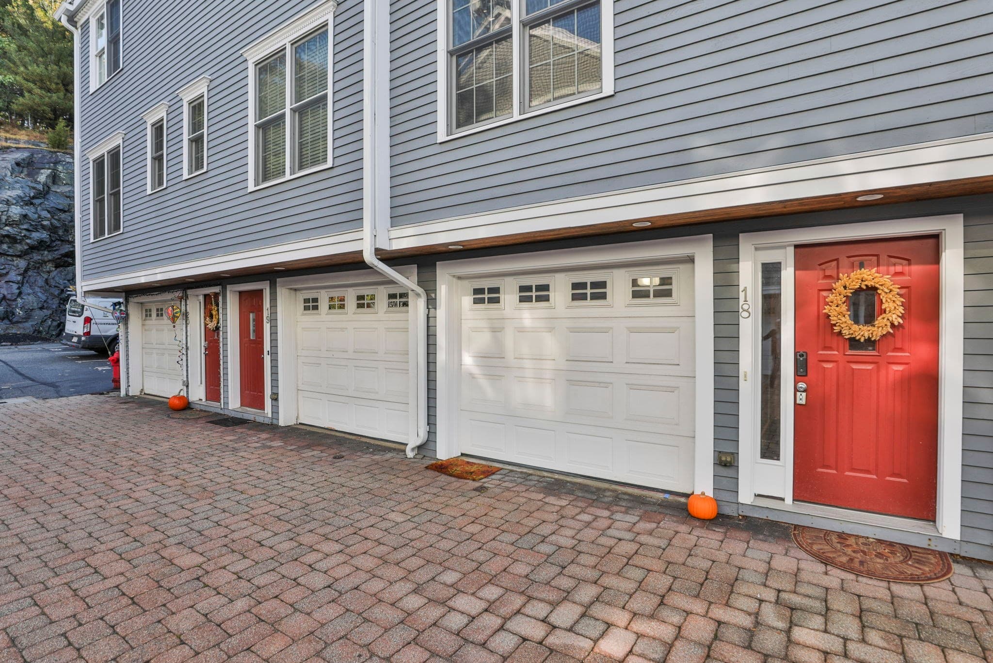Condominium at 894 Main # 18, Wakefield MA 01880, photo 2 of 36