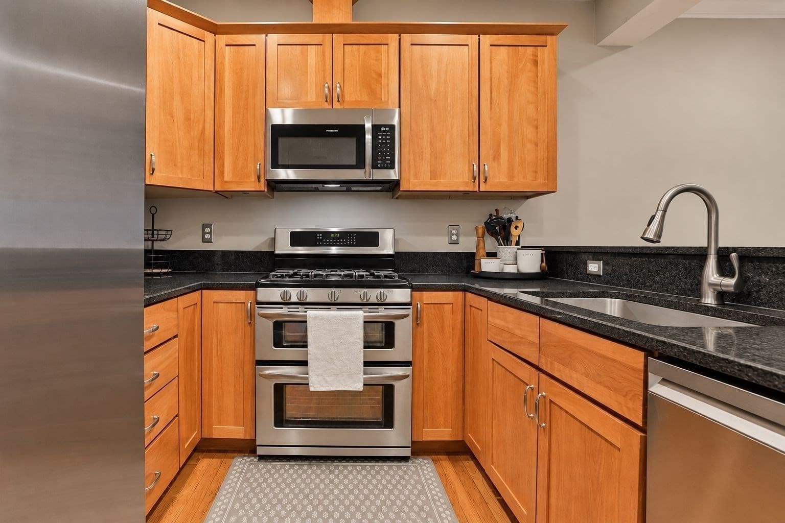 Condominium at 894 Main # 18, Wakefield MA 01880, photo 10 of 36