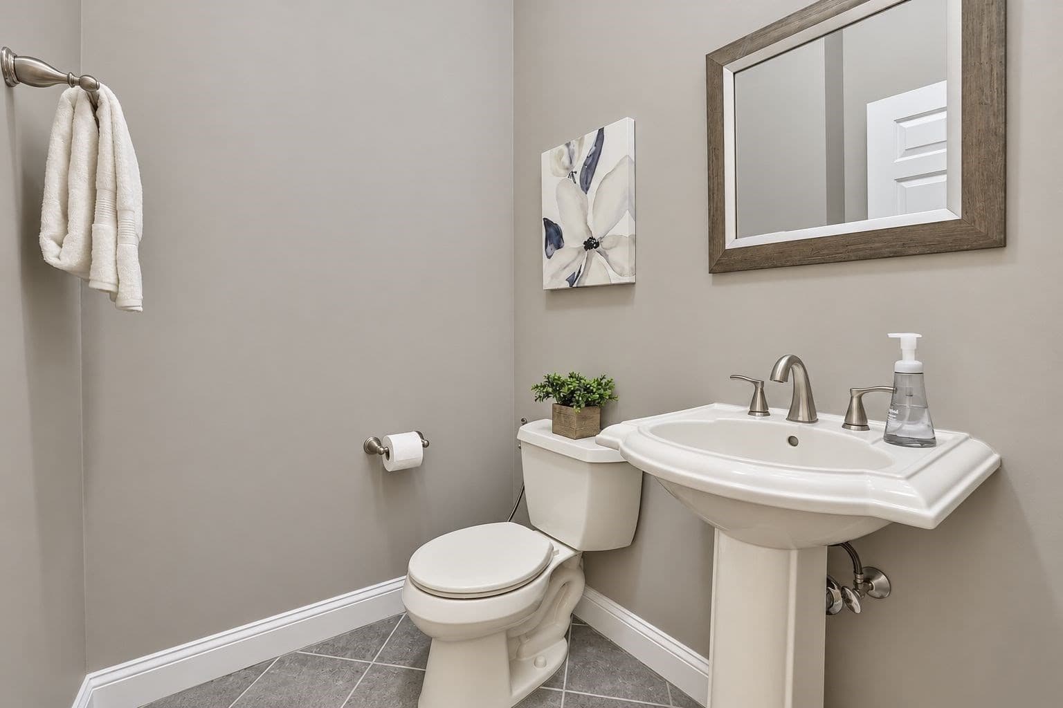 Condominium at 894 Main # 18, Wakefield MA 01880, photo 15 of 36