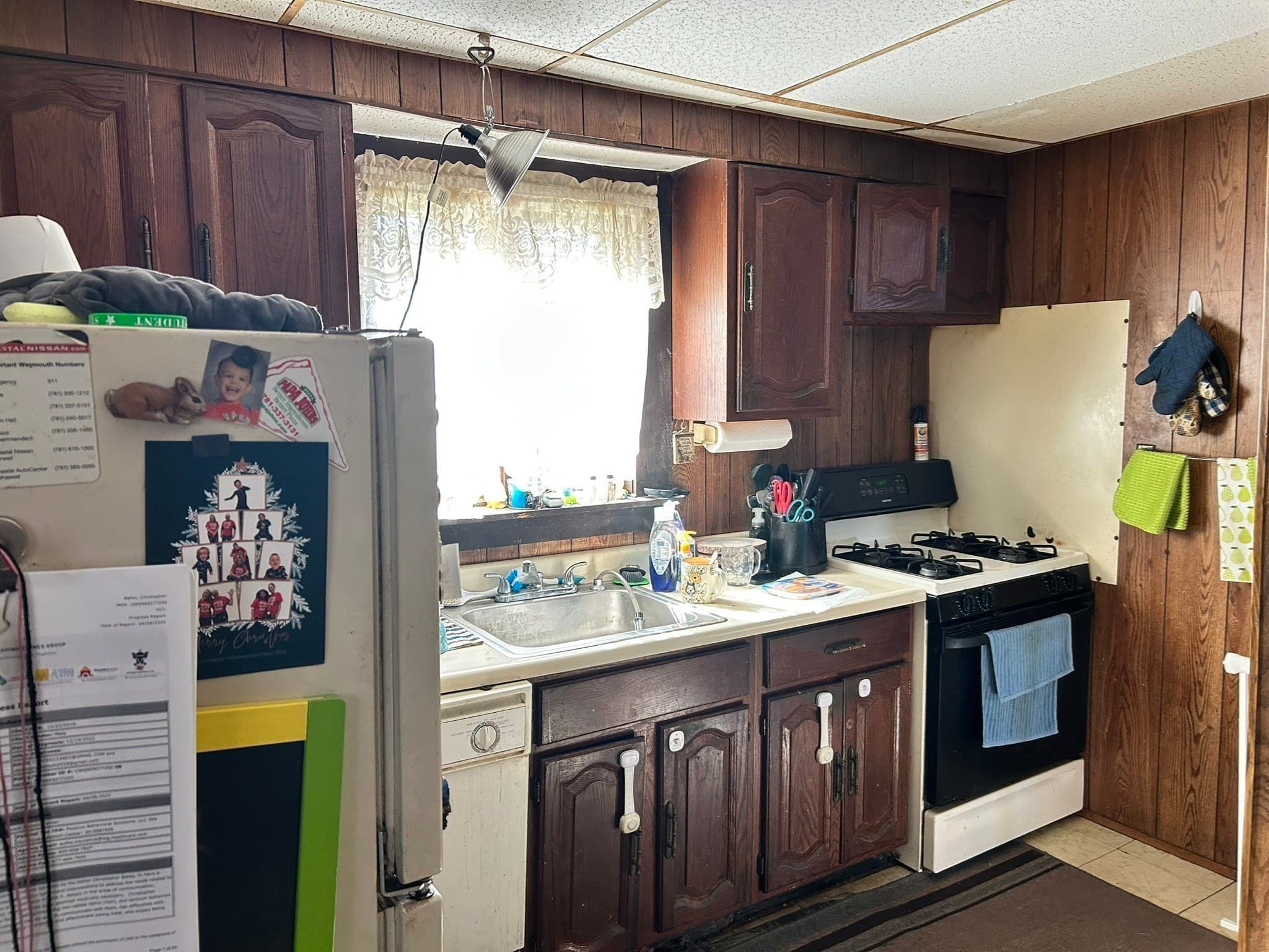 Single Family Residence at 27 Fore River Ave, Weymouth MA 02191, Weymouth, photo 7 of 39