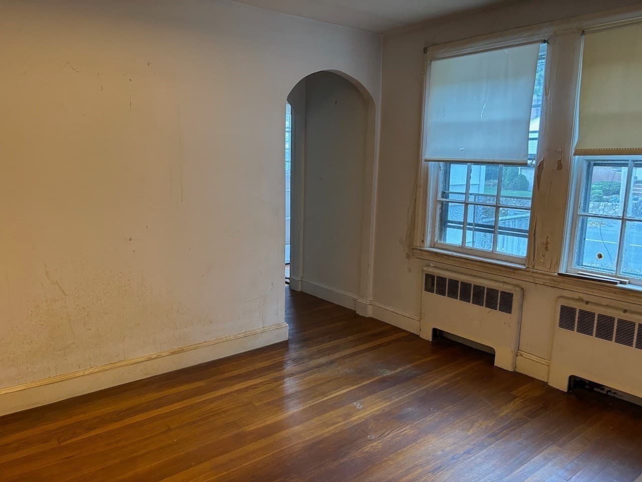 Single Family Residence at 107 Spring St, Wakefield MA 01880, photo 6 of 27
