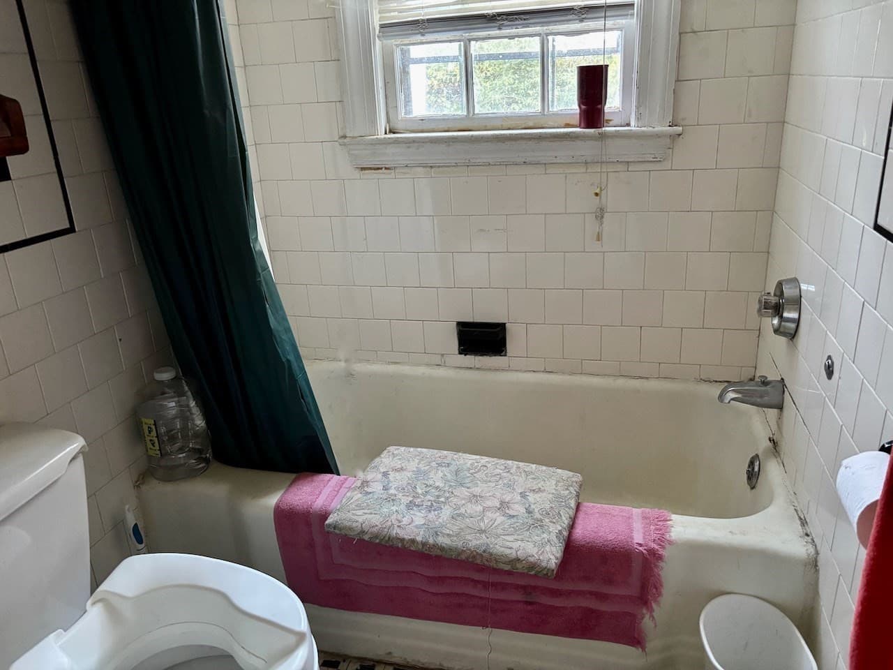 Single Family Residence at 107 Spring St, Wakefield MA 01880, photo 13 of 27