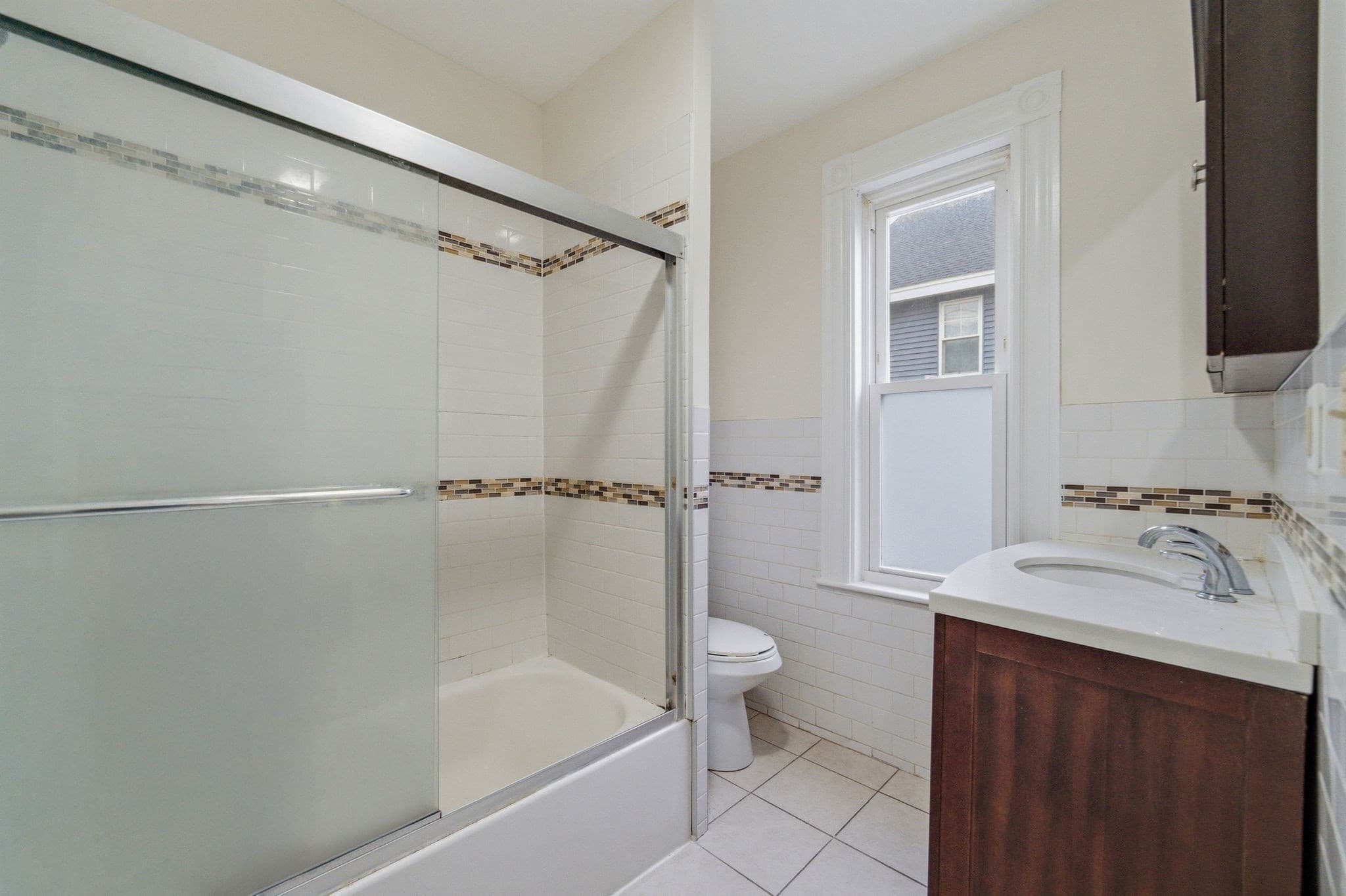 Single Family Residence at 405 Western Ave, Lynn MA 01904, Lynn, photo 15 of 31