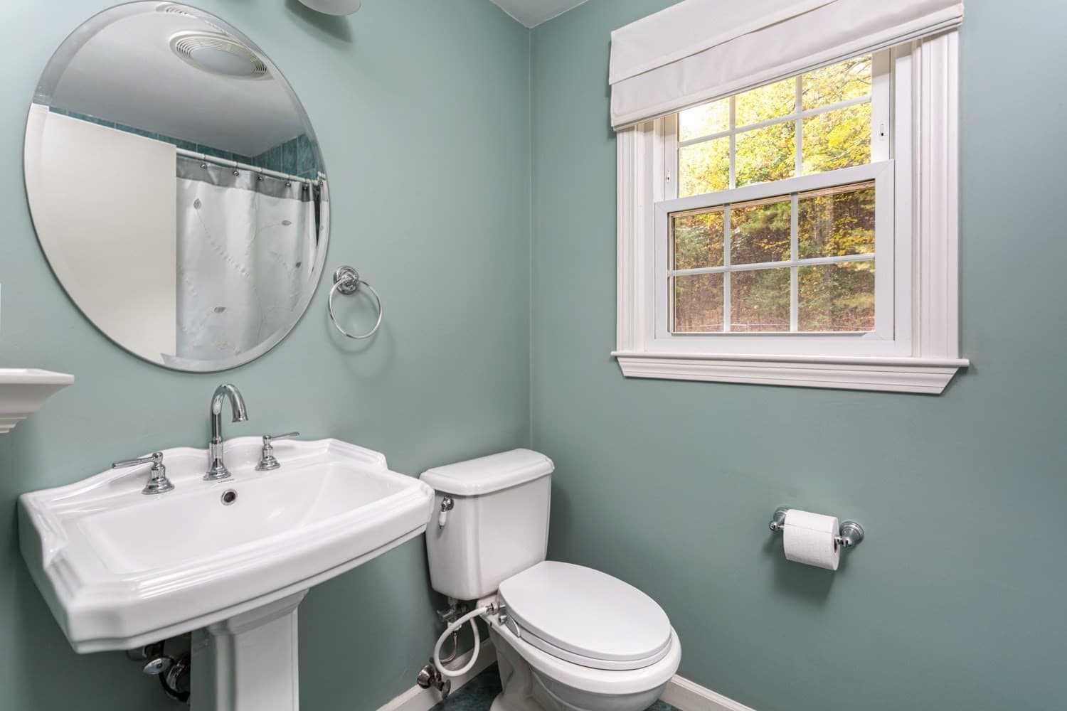 Single Family Residence at 98 Miller St, Franklin MA 02038, Franklin, photo 27 of 42