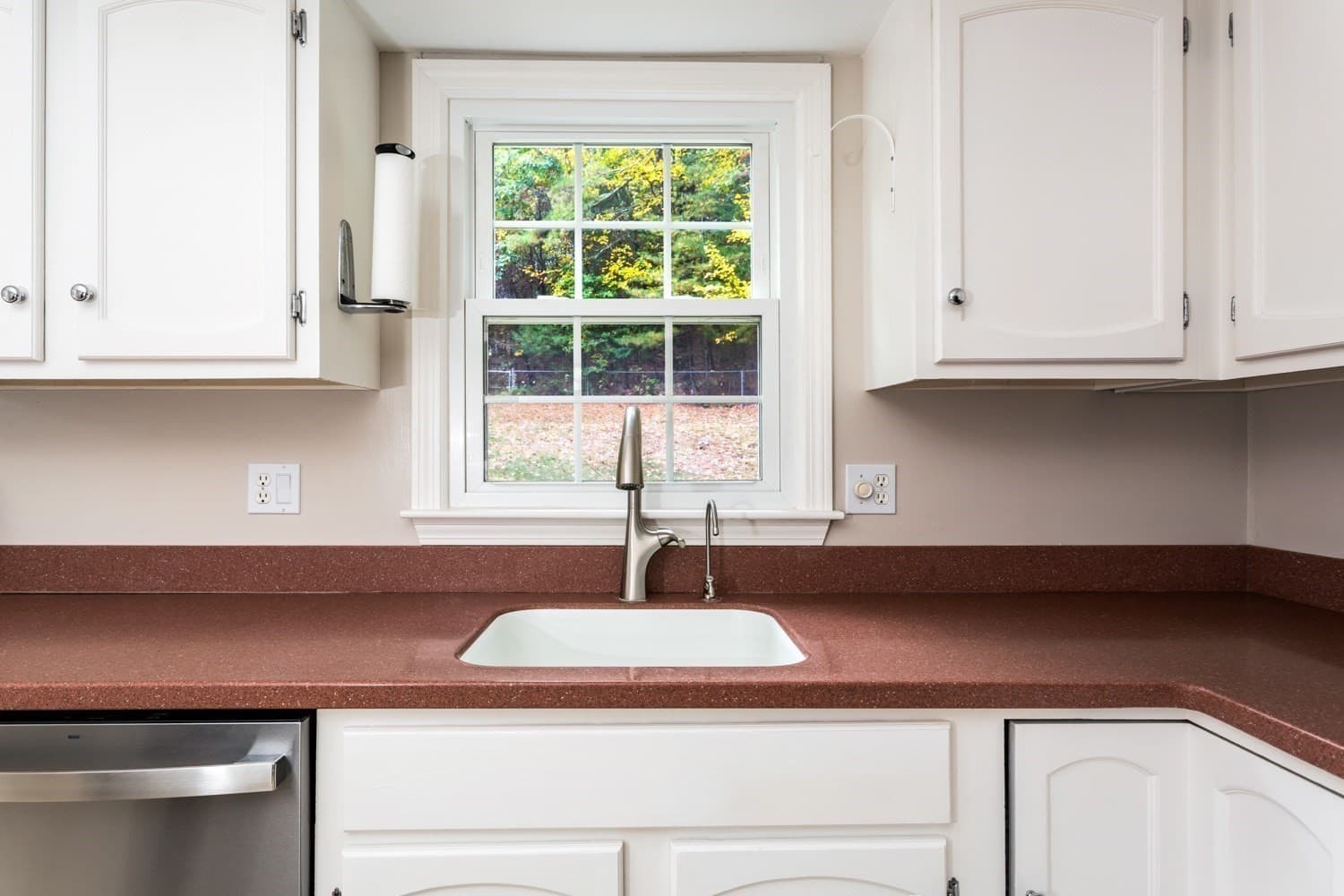 Single Family Residence at 98 Miller St, Franklin MA 02038, Franklin, photo 14 of 42