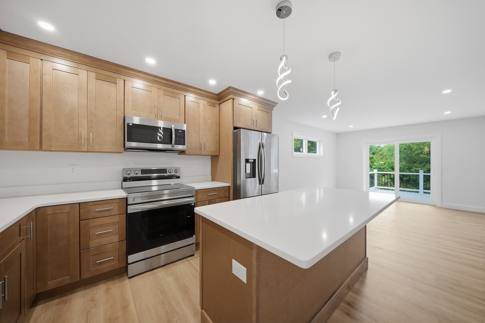 Condex at 106 Lock Street # A, Nashua NH 03064, Nashua, photo 4 of 39