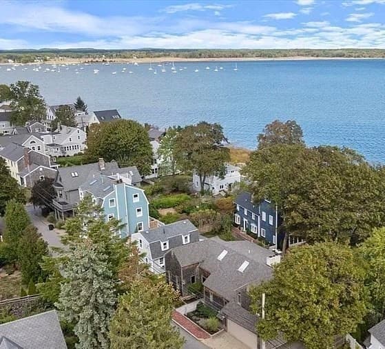 Single Family Residence at 33 Union Street, Newburyport MA 01950, photo 18 of 20