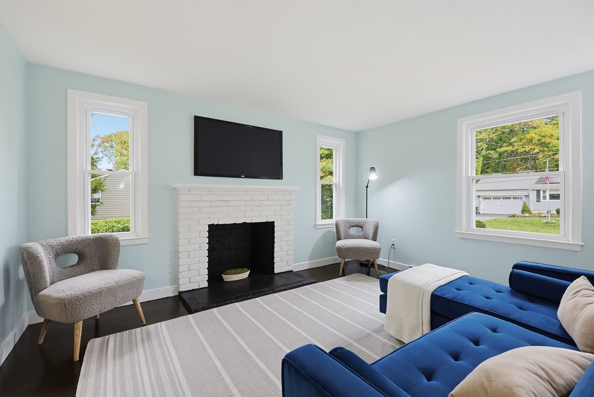 Single Family Residence at 20 Overlook Dr, Bellingham MA 02019, Bellingham, photo 6 of 39