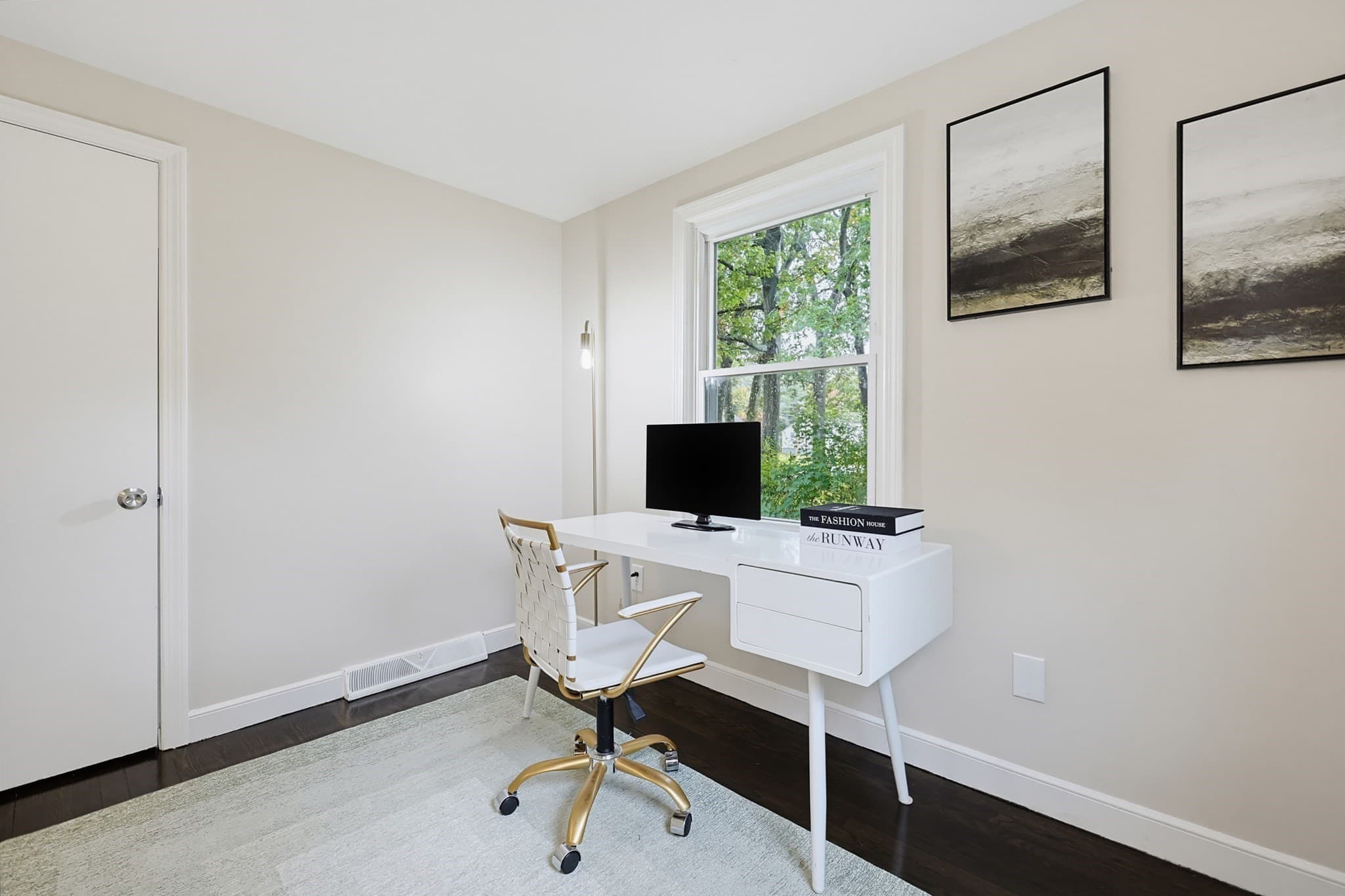 Single Family Residence at 20 Overlook Dr, Bellingham MA 02019, Bellingham, photo 20 of 39