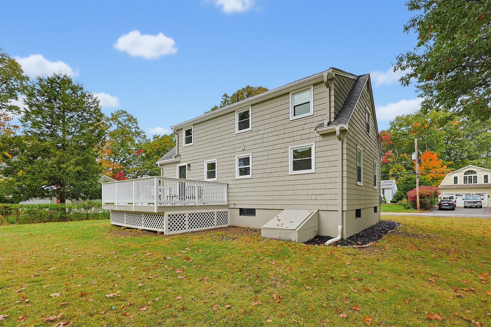 Single Family Residence at 20 Overlook Dr, Bellingham MA 02019, Bellingham, photo 34 of 39