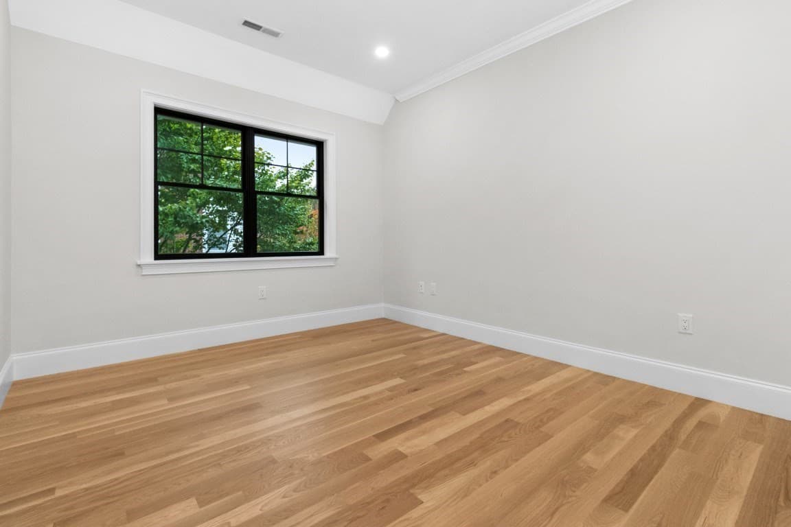 Condominium at 10 Central Ave # 10, Newton MA 02460, Newton, photo 19 of 39