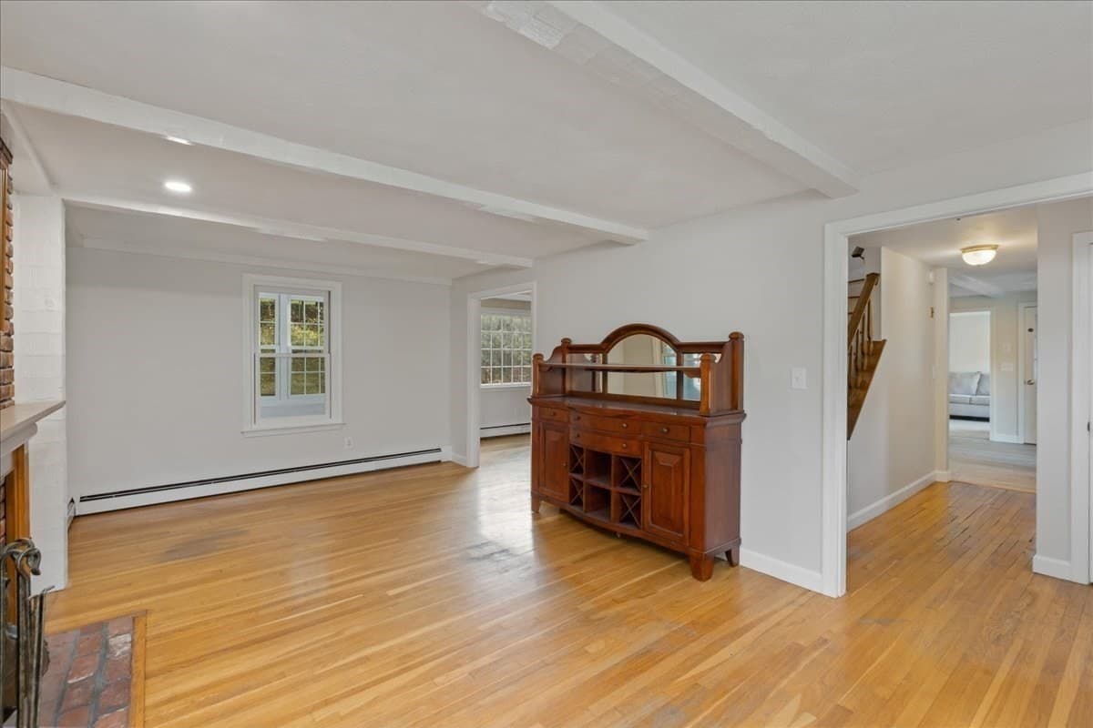 Single Family Residence at 7 Scott Hill Rd, Ipswich MA 01938, photo 17 of 41