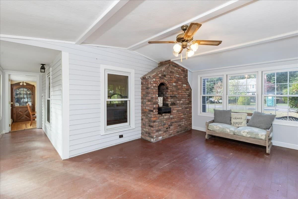Single Family Residence at 7 Scott Hill Rd, Ipswich MA 01938, photo 20 of 41