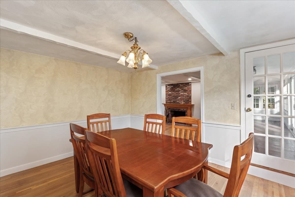 Single Family Residence at 7 Scott Hill Rd, Ipswich MA 01938, photo 14 of 41