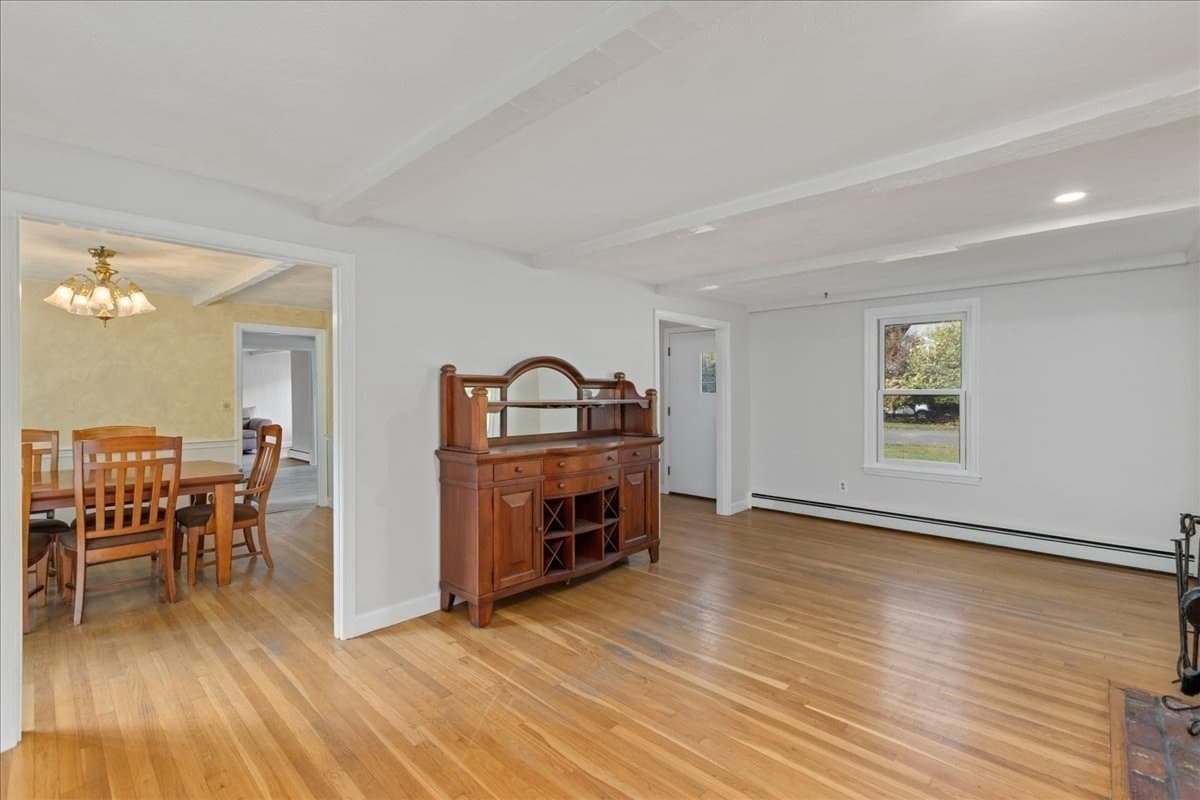 Single Family Residence at 7 Scott Hill Rd, Ipswich MA 01938, photo 18 of 41