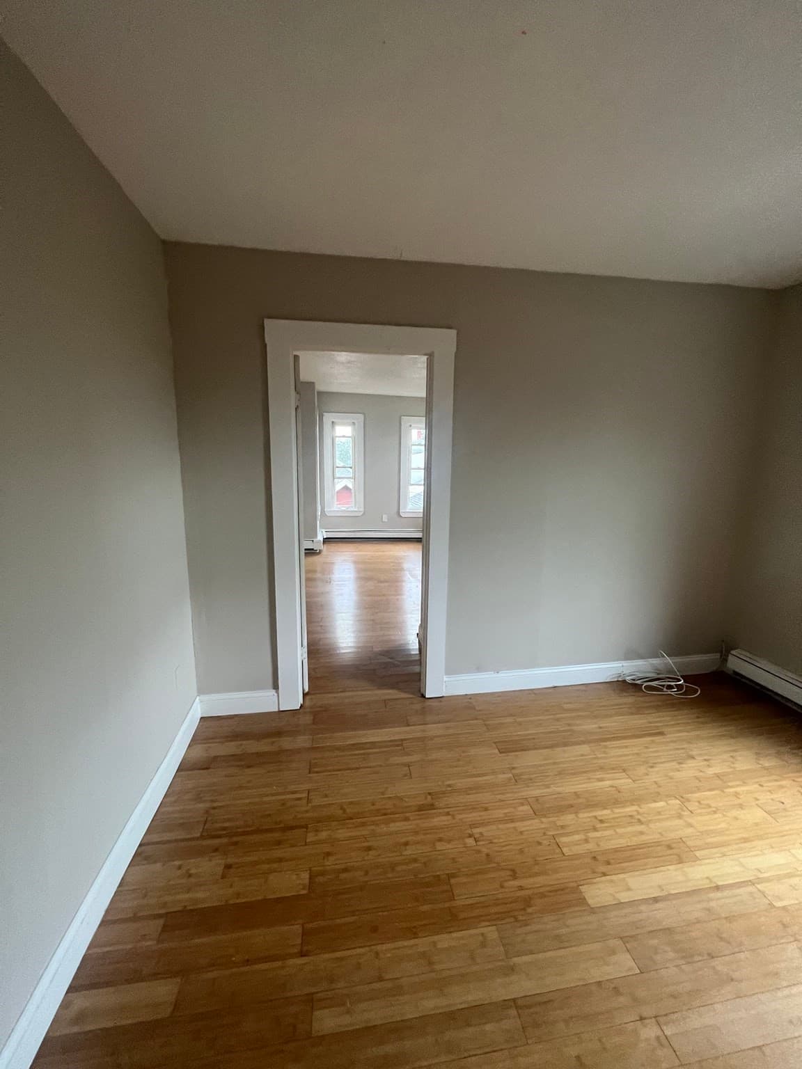 3 Family at 10 Rockdale Ave, Lowell MA 01854, Lowell, photo 27 of 36