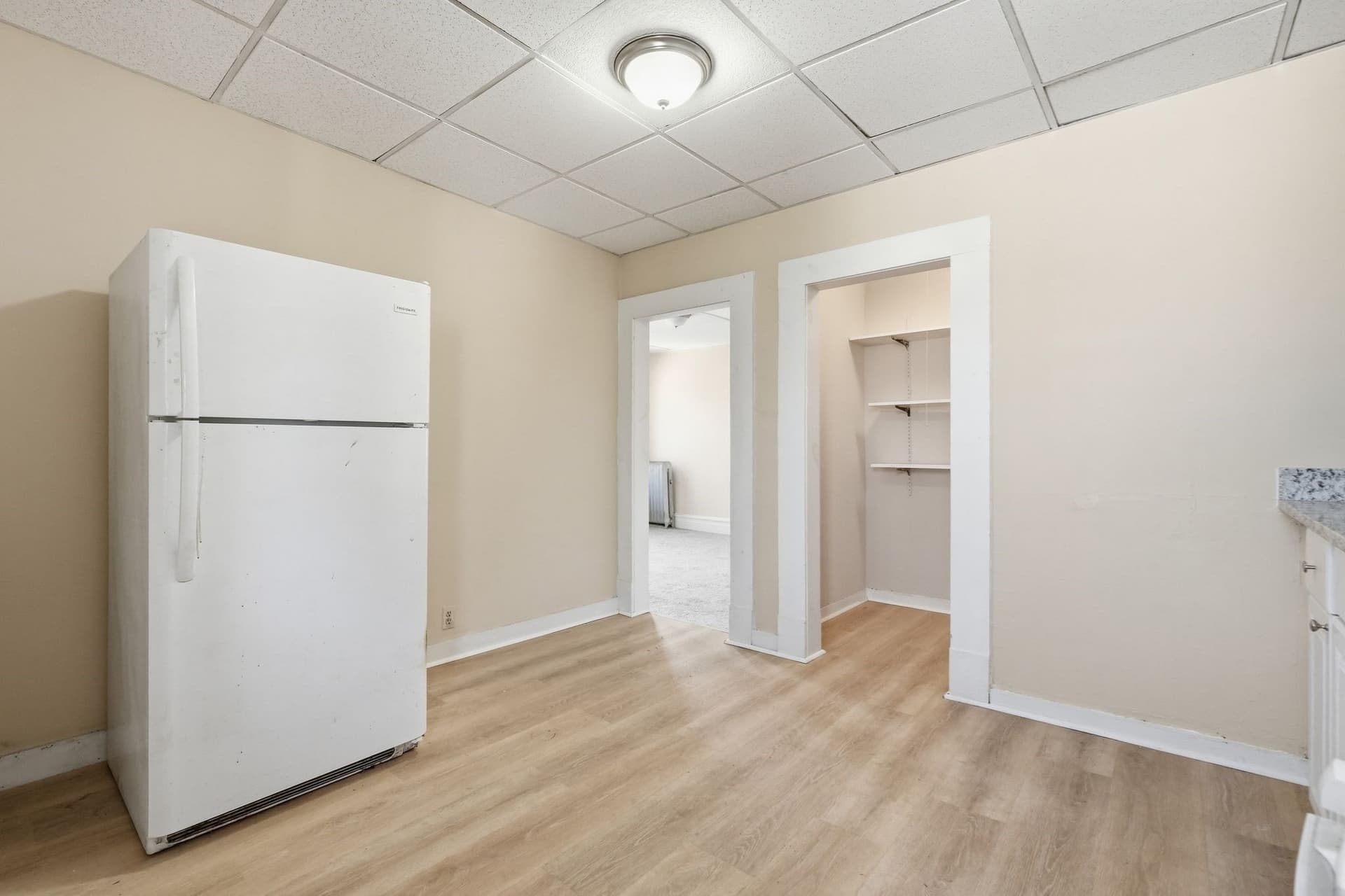 Apartment at 285 Belmont Ave # 3R, Springfield MA 01108, photo 3 of 18